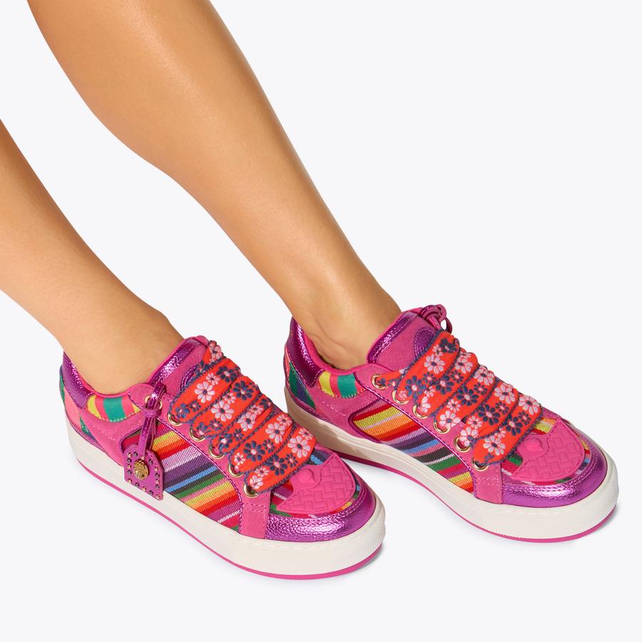 Southbank Tag Sneaker