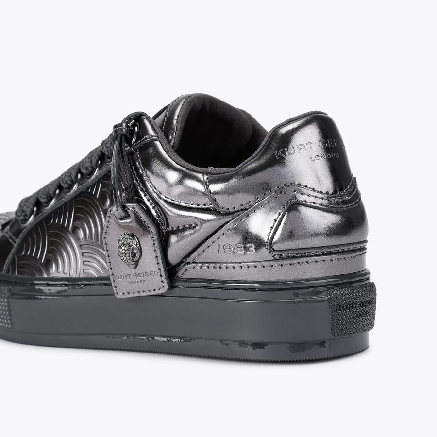 洋楽 BLACK STREET LIMITED EDITION rare groove SOUTHBANK TAG Black Fabric Sneaker by KURT GEIGER LONDON