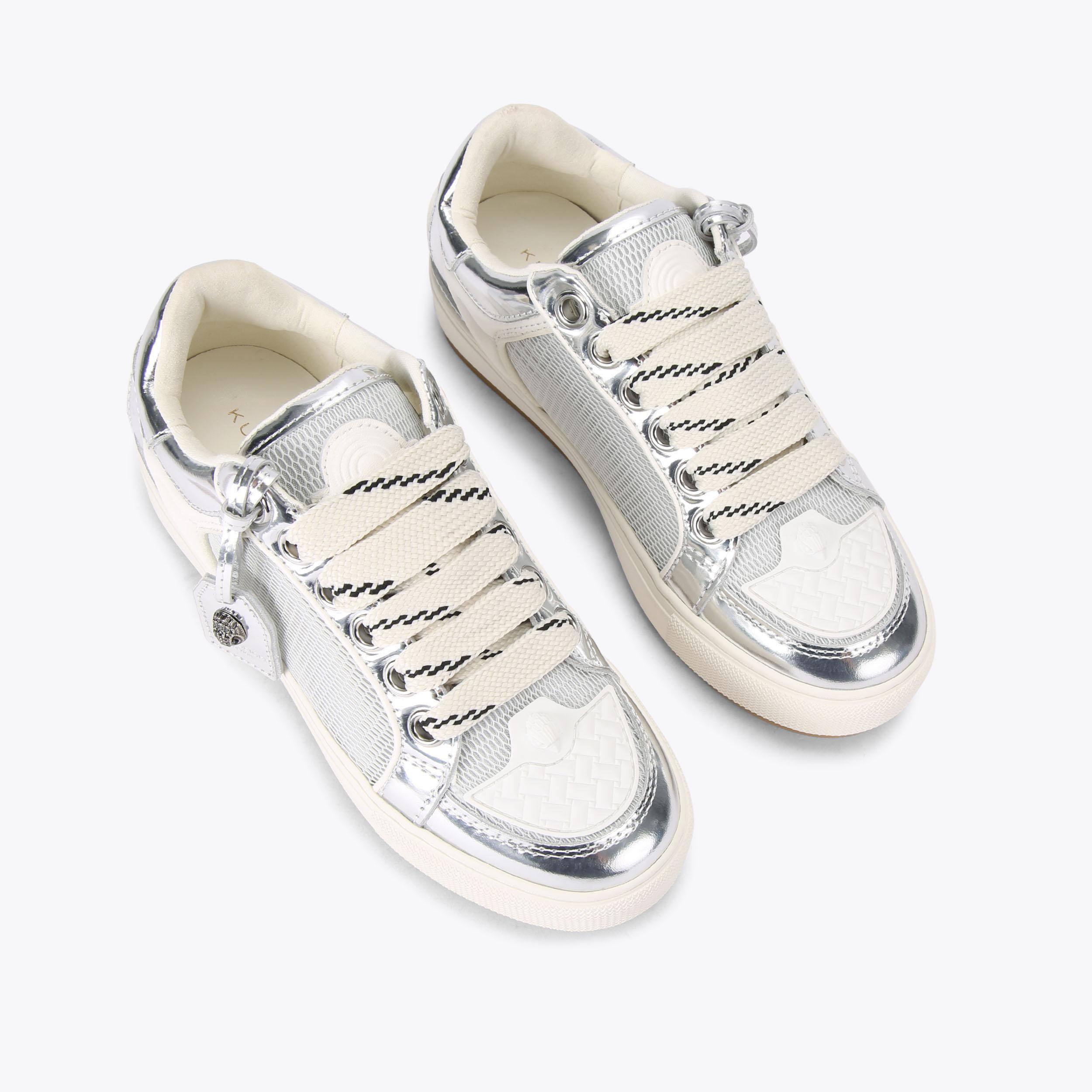 袋小路 / ENGLAND - 2002 New Balance 2002 Athletic Shoe - Big Kid - Pink Sand