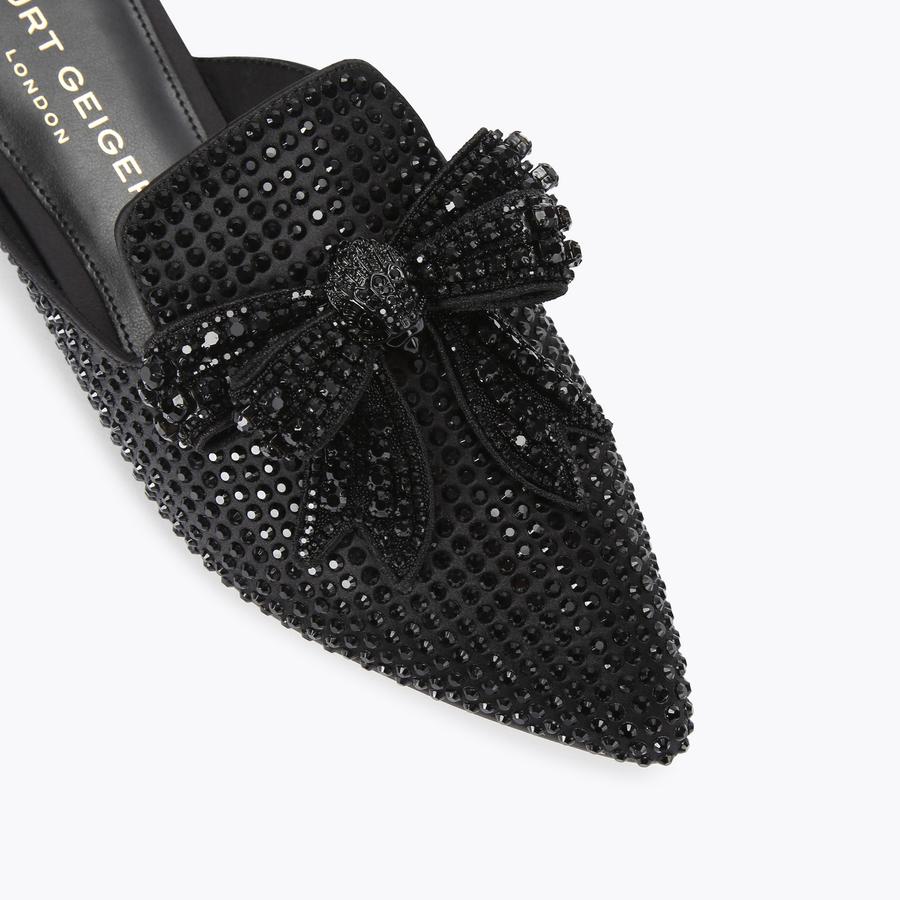 @__OHRH__K  KENSINGTON BOW FLAT SDL Black Crystal Sandal by KURT GEIGER