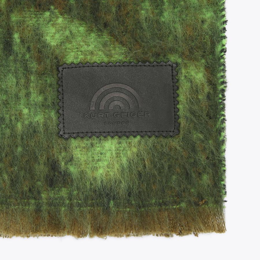 YARNDYE SCARF Camo Soft Scarf by KURT GEIGER LONDON