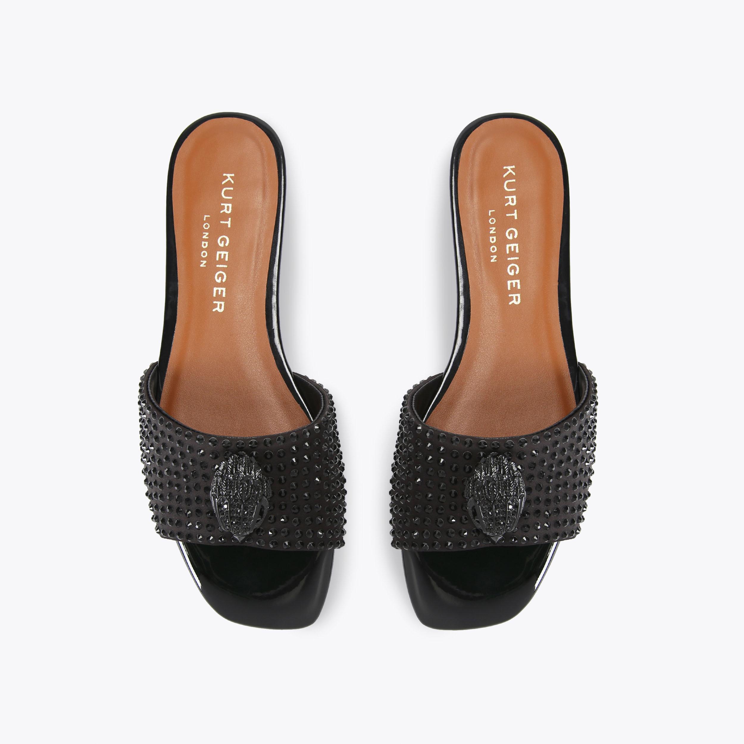 サンダル・ミュール KENSINGTON FLAT SANDALS KENSINGTON FLAT DRCH CRYS Black Satin Flats by KURT GEIGER
