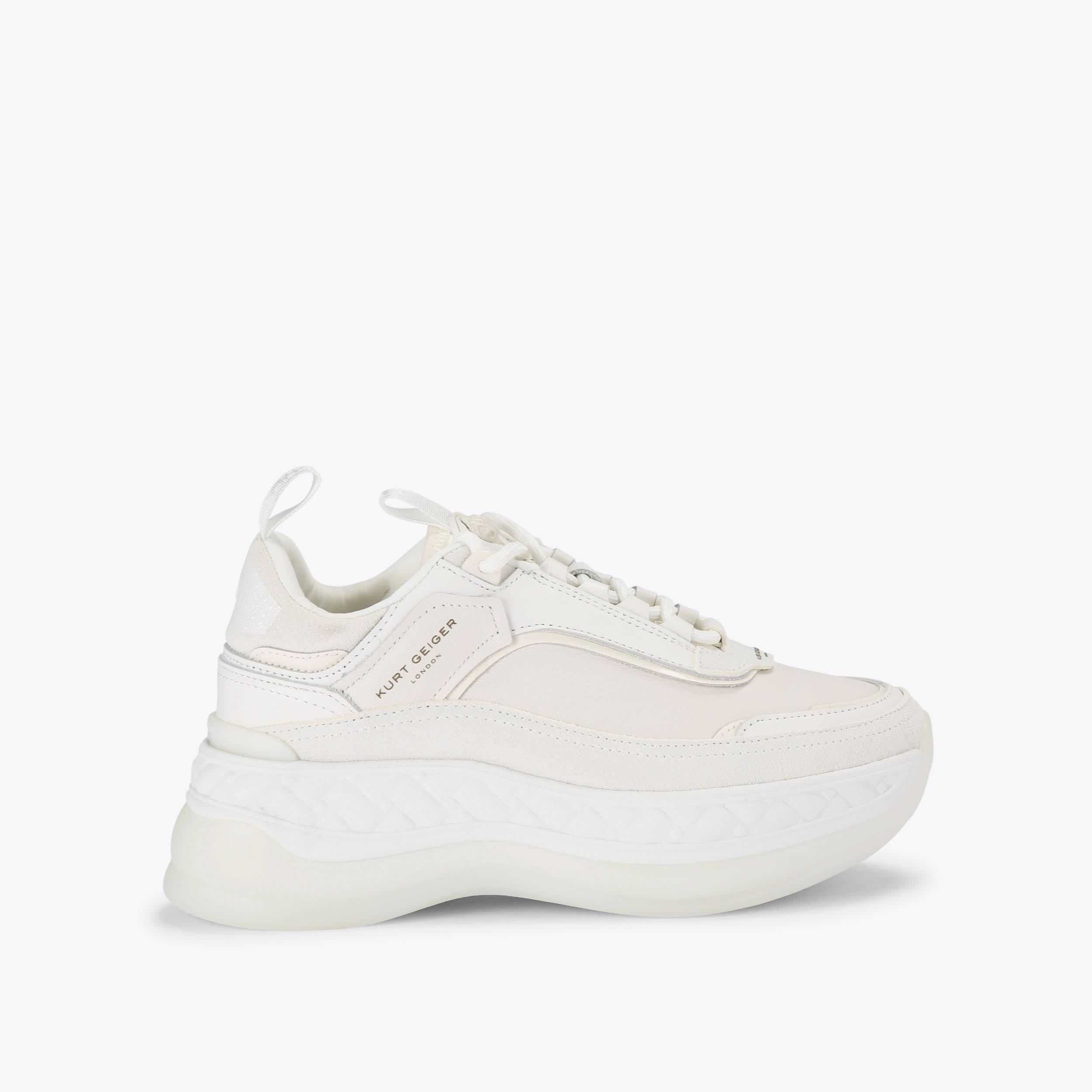 Kurt geiger earl hot sale trainers white