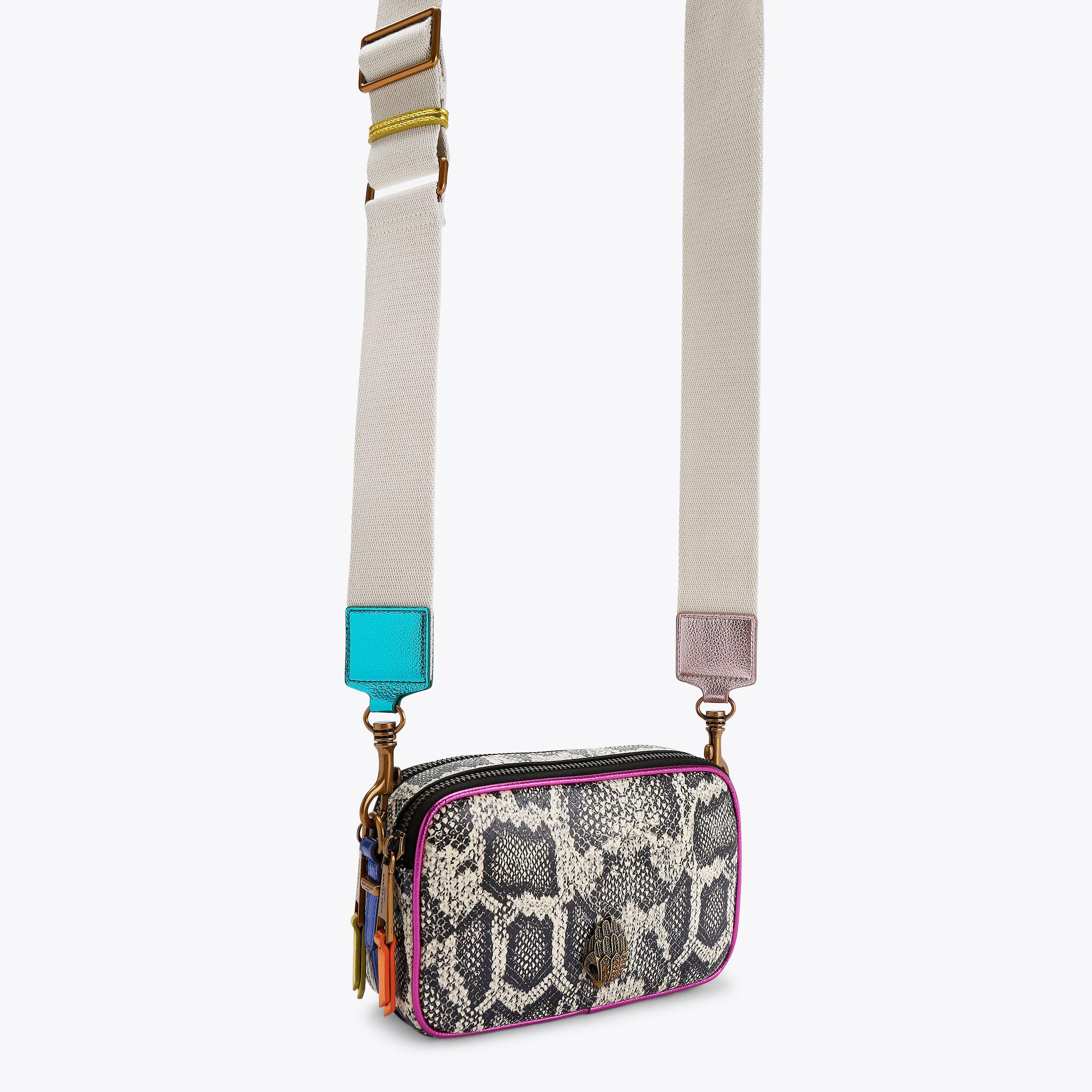 【JILLSTUART】LOGO EMBELLISHED COWHIDE CAMERA BAG JILLSTUART]☆LOGO EMBELLISHED COWHIDE CAMERA BAG