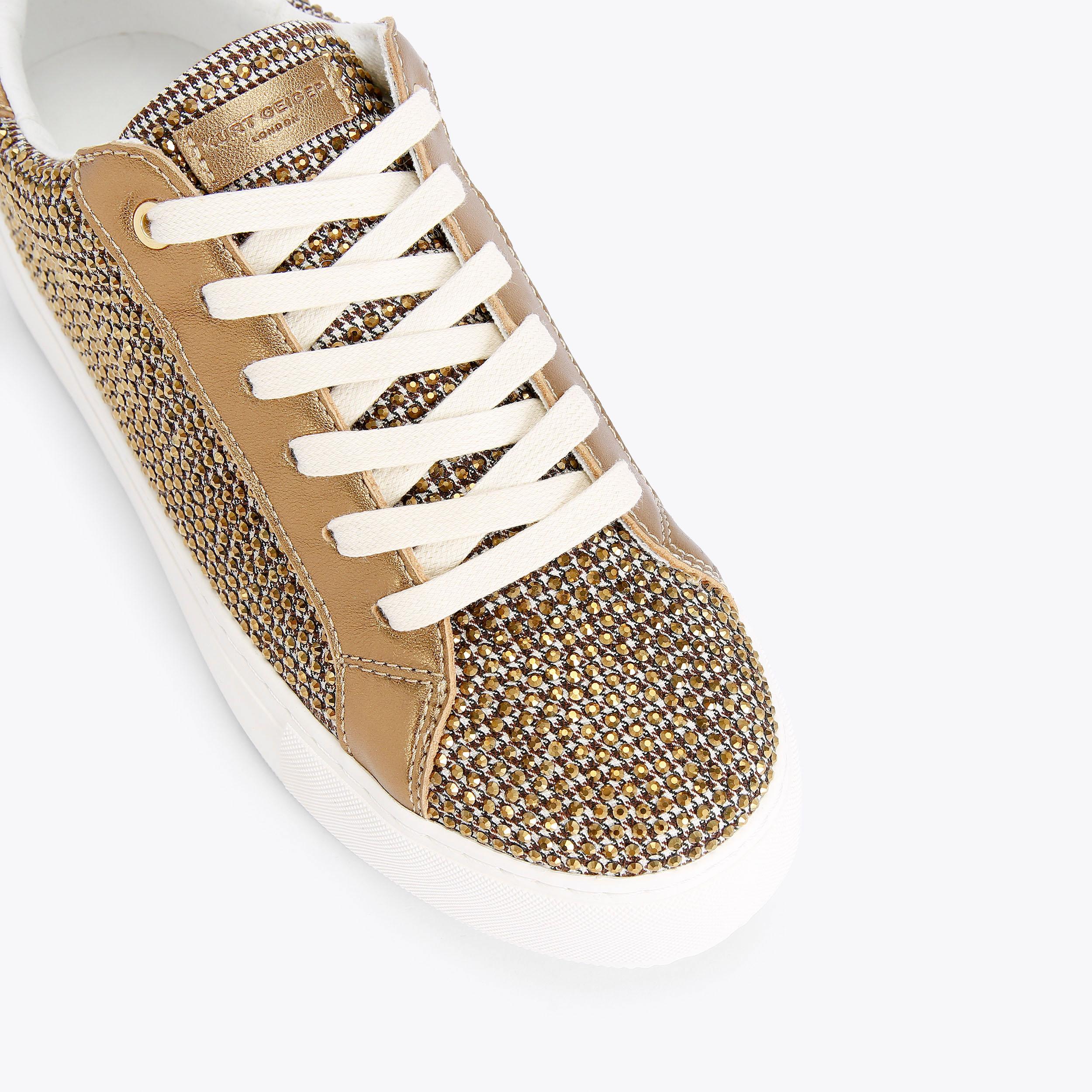 Designer Shoes Fabric Sneaker Woman Trainer Knit Men Shoe Suede Leather  Mesh Sneakers Luxury Gold Silver Nylon Quilted Increasing Laminated  Trainers From Bigbagl, $68.76