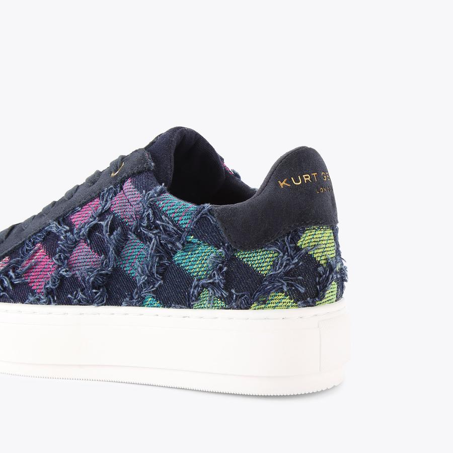   London★Laney リボン 装飾スニーカー LANEY Denim Lace Up Sneaker by KURT GEIGER LONDON
