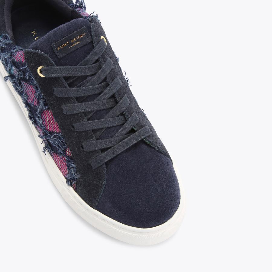   London★Laney リボン 装飾スニーカー LANEY Denim Lace Up Sneaker by KURT GEIGER LONDON
