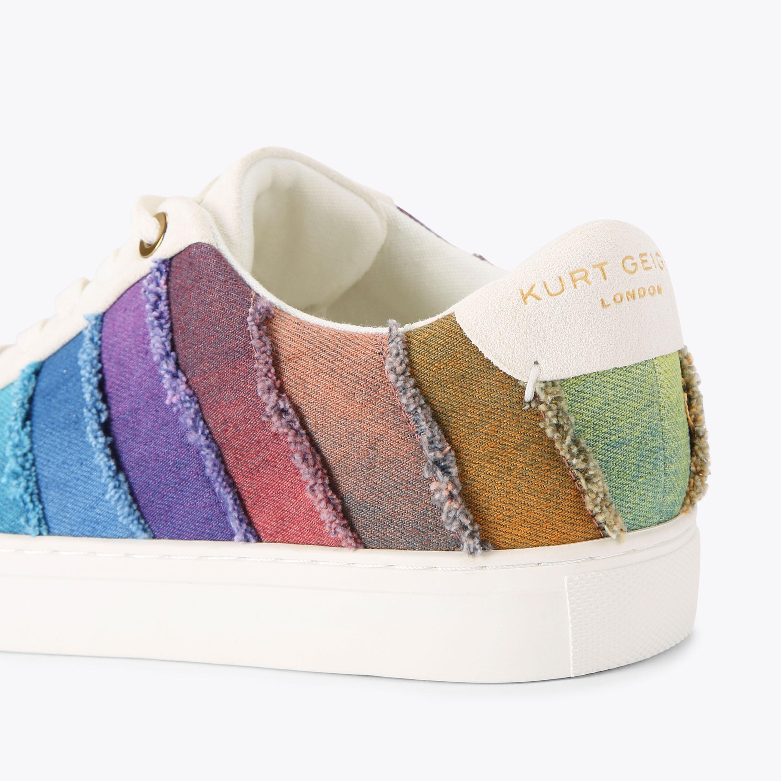 Lane Stripe Sneaker