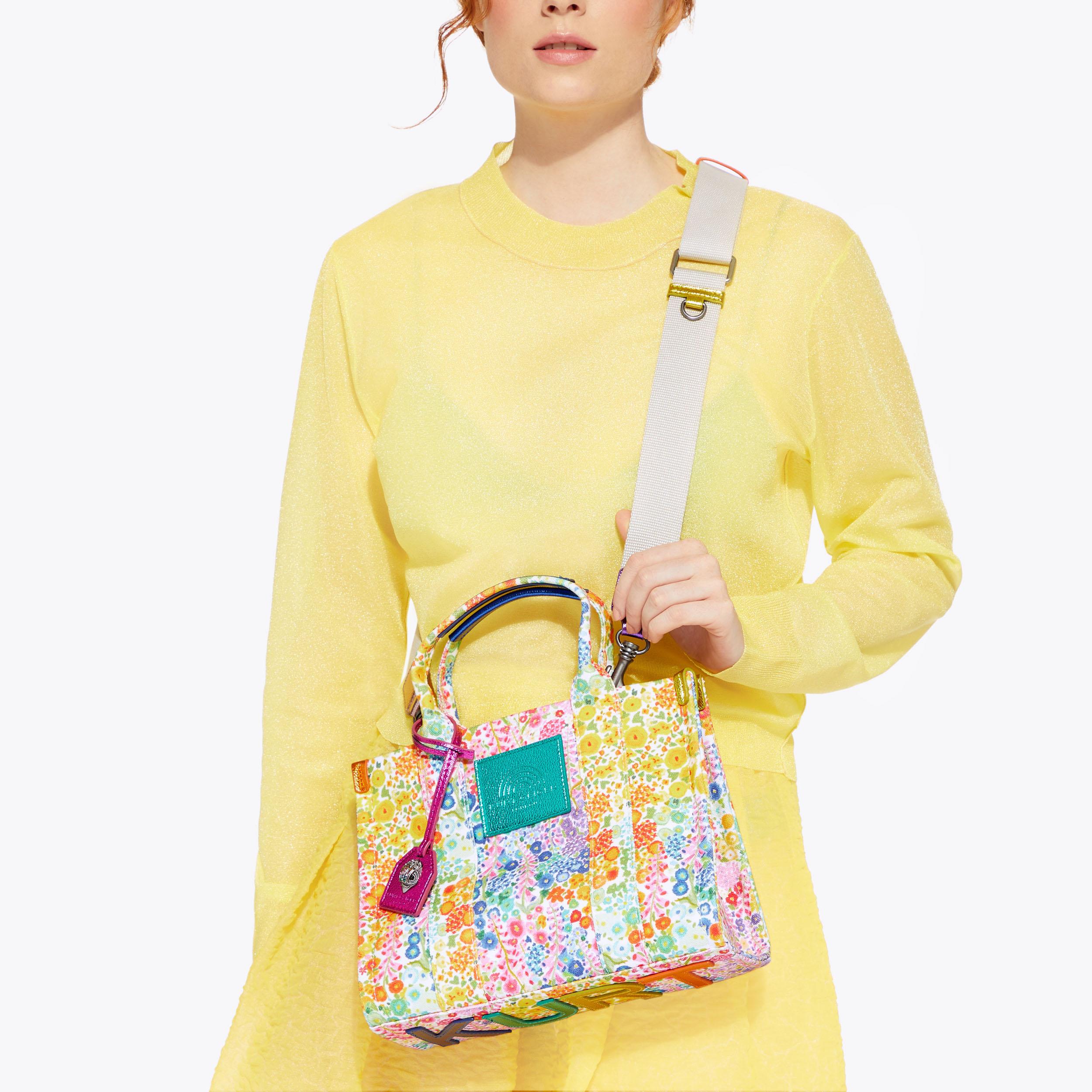 【極美品】F.C.R.B. SMALL TOTE BAG FCRB-220104 FC SMALL SOUTHBANK TOTE Floral Couture Tote Purse by KURT GEIGER