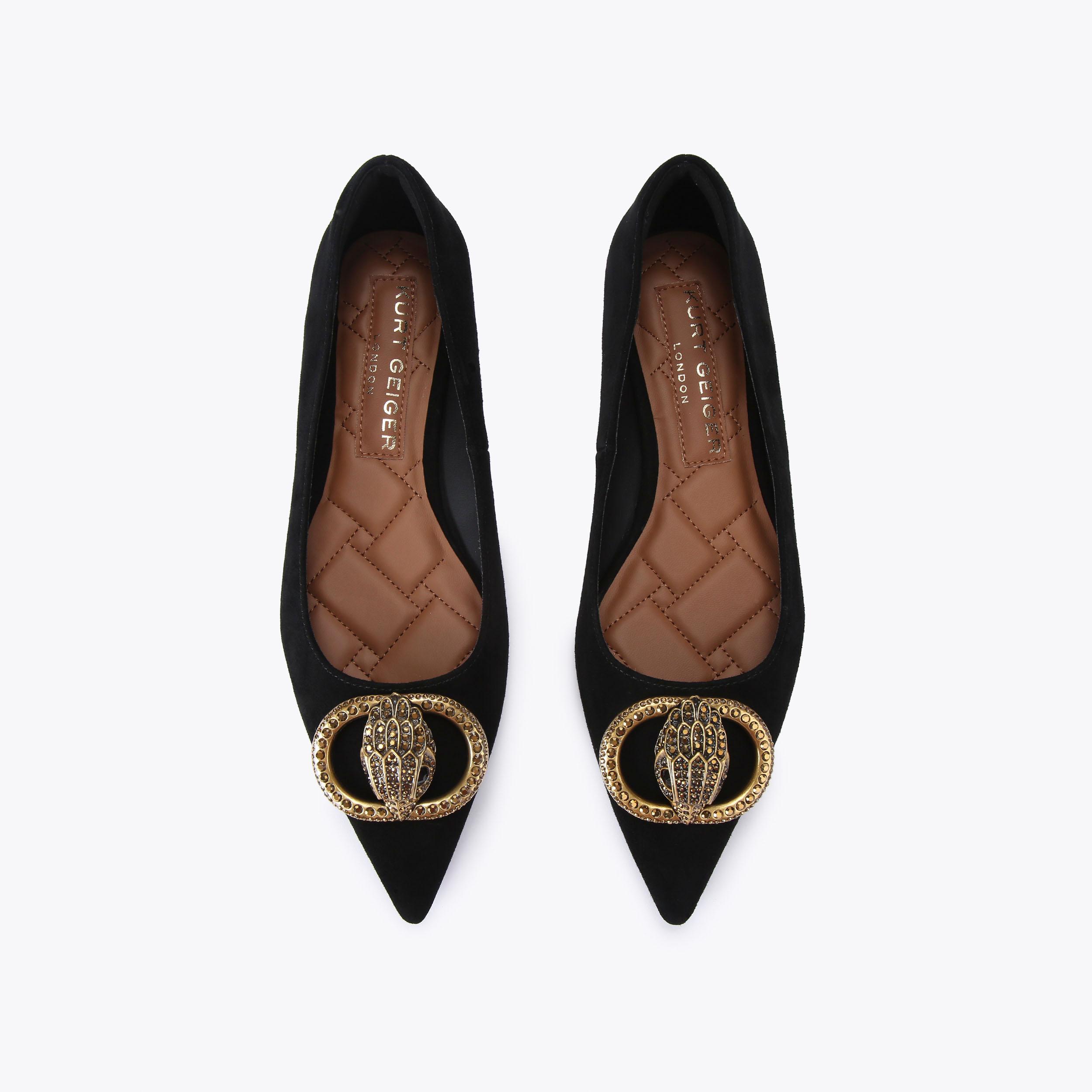 【PORTERNA】Use Fur Flat Shoes Amazon.com | Hee grand Women's Pom Pom Casual Flats Pointed
