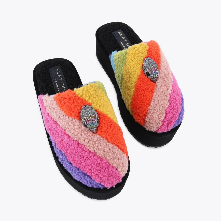 Pump slippers deals