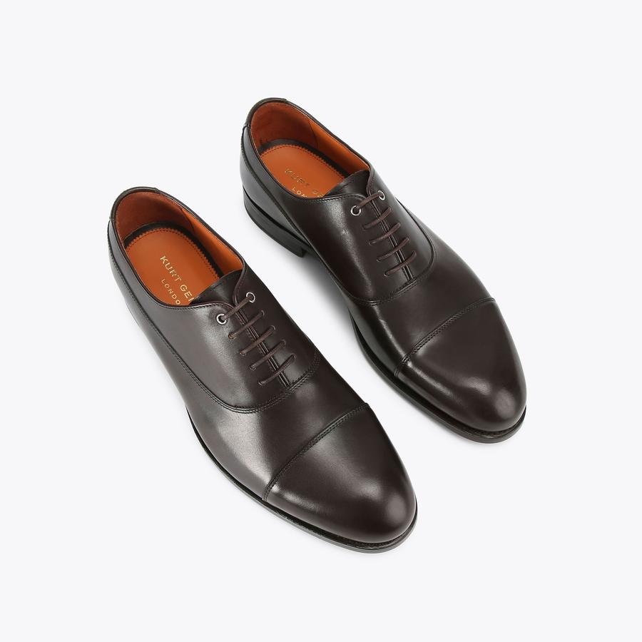 brown brogue dress shoes Thursday Boot Company Men's Brown Leather Broadway Lace-Up Size 16 main image 0