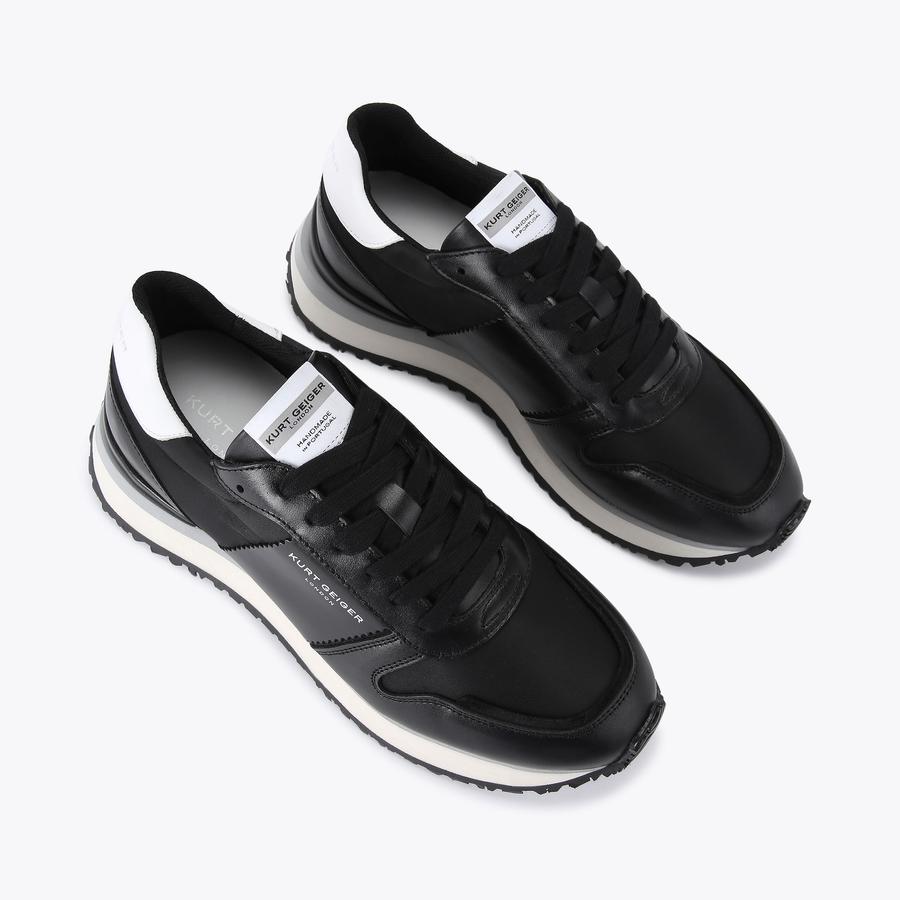 スニーカー GCDS Men Sneakers Black B1EU4204AF2 45 DIEGO Black Lace Up Sneaker by KURT GEIGER LONDON