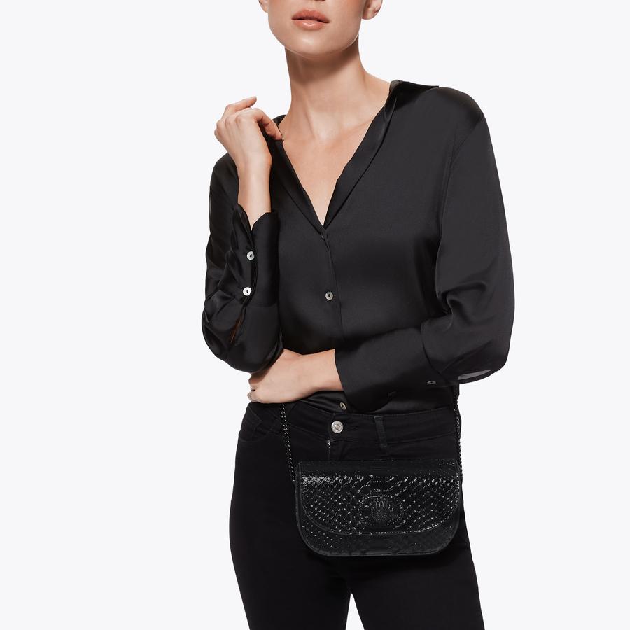 ●BLACK MENAGERIE Chelsea Black Snake Embossed Crossbody Bag | Kurt Geiger