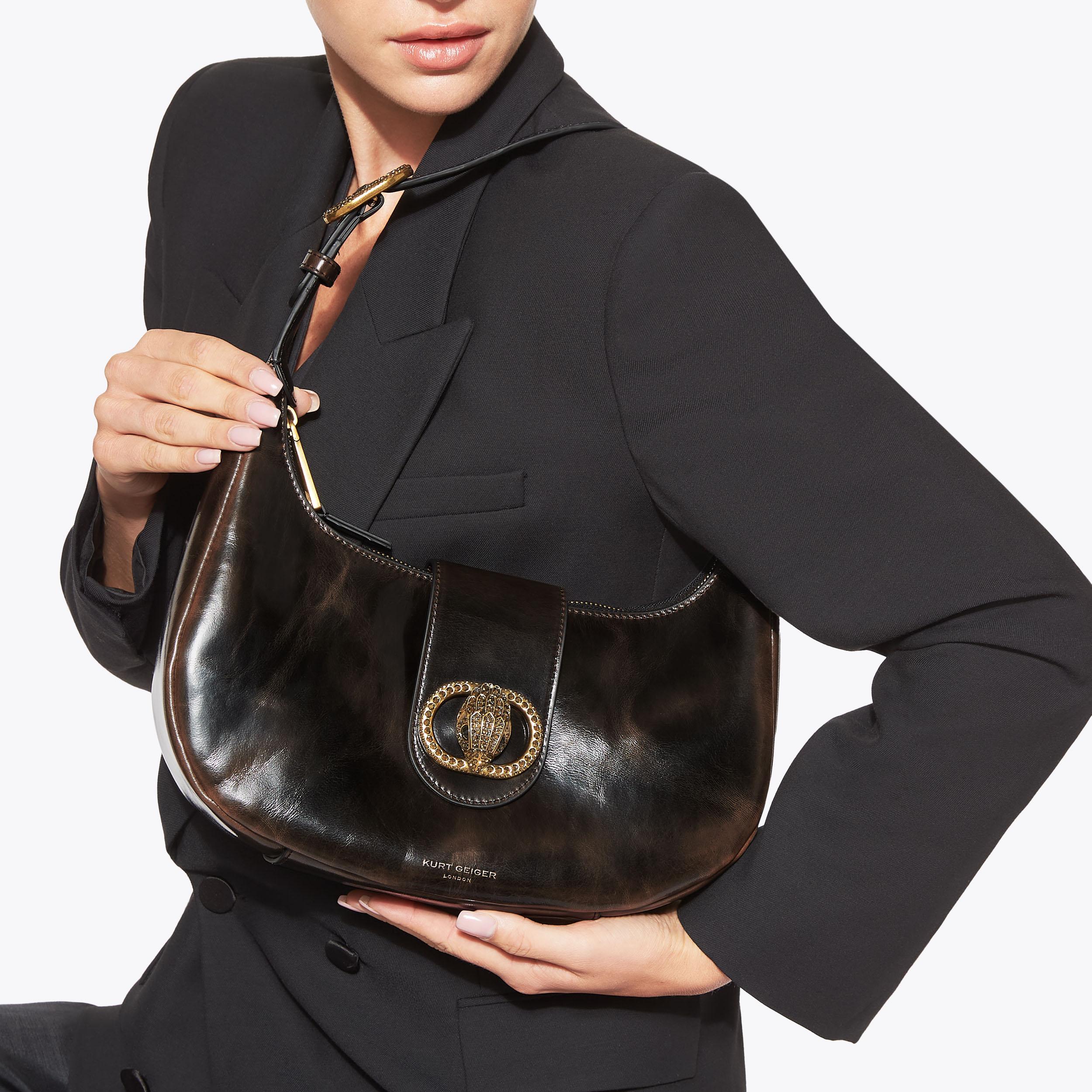 ★JOY GRYSON★ Chelsea Hobo Bag Medium LW1AD1600_EP SM CHELSEA HOBO Black Leather Hobo Purse by KURT GEIGER LONDON