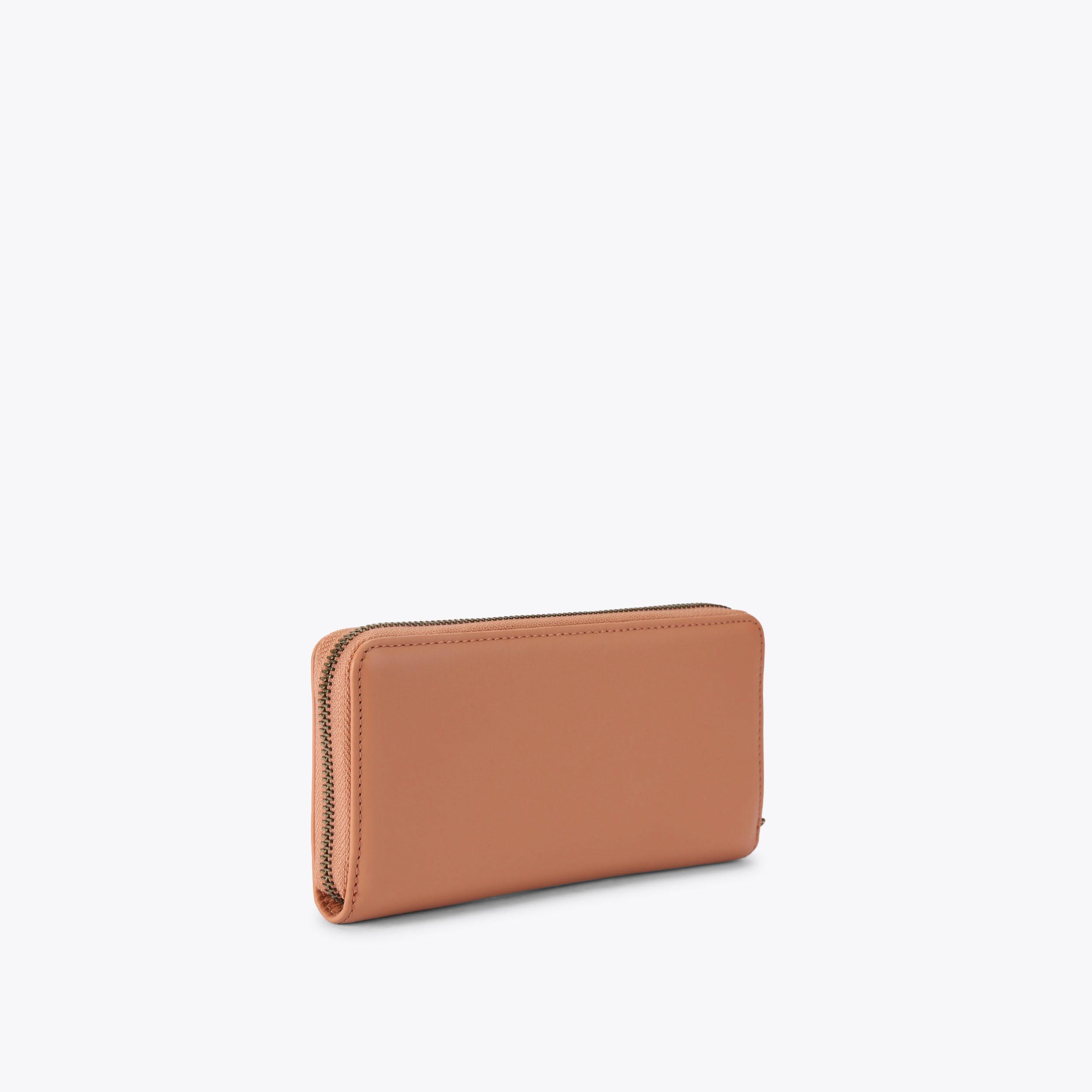 CHELSEA ZIP AROUND W Bone Leather Zipped Wallet by KURT
