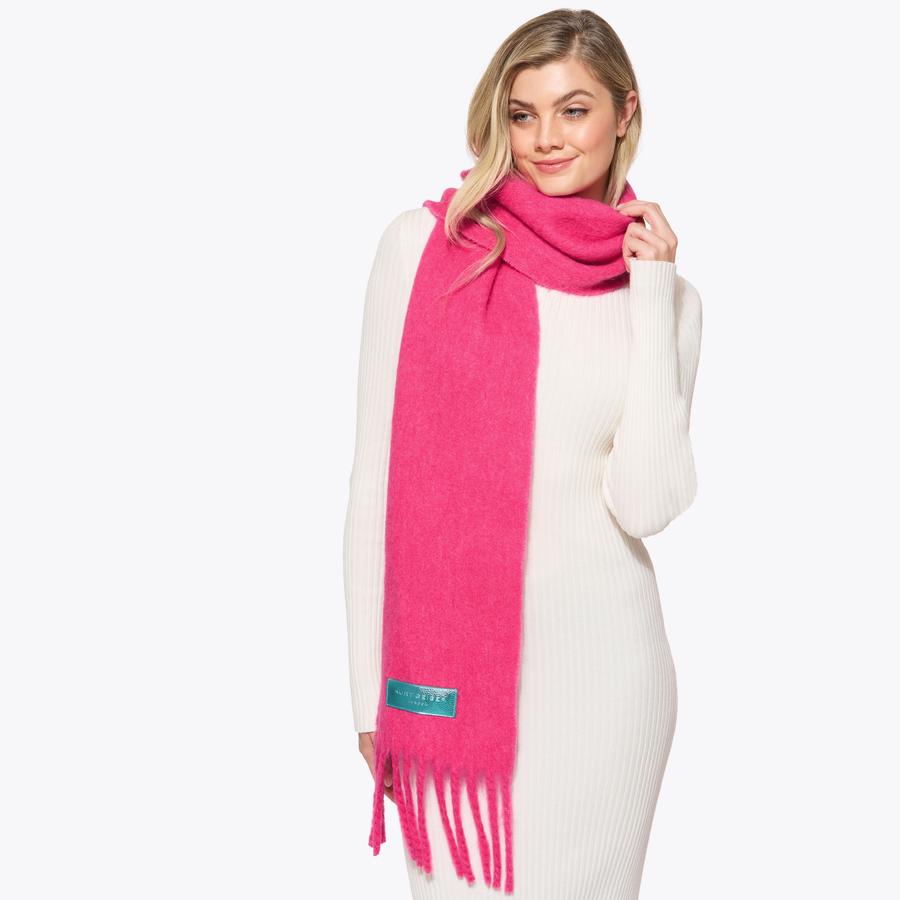 SM YARNDYE SCARF Fuchsia Yarndye Tassel Scarf by KURT GEIGER LONDON
