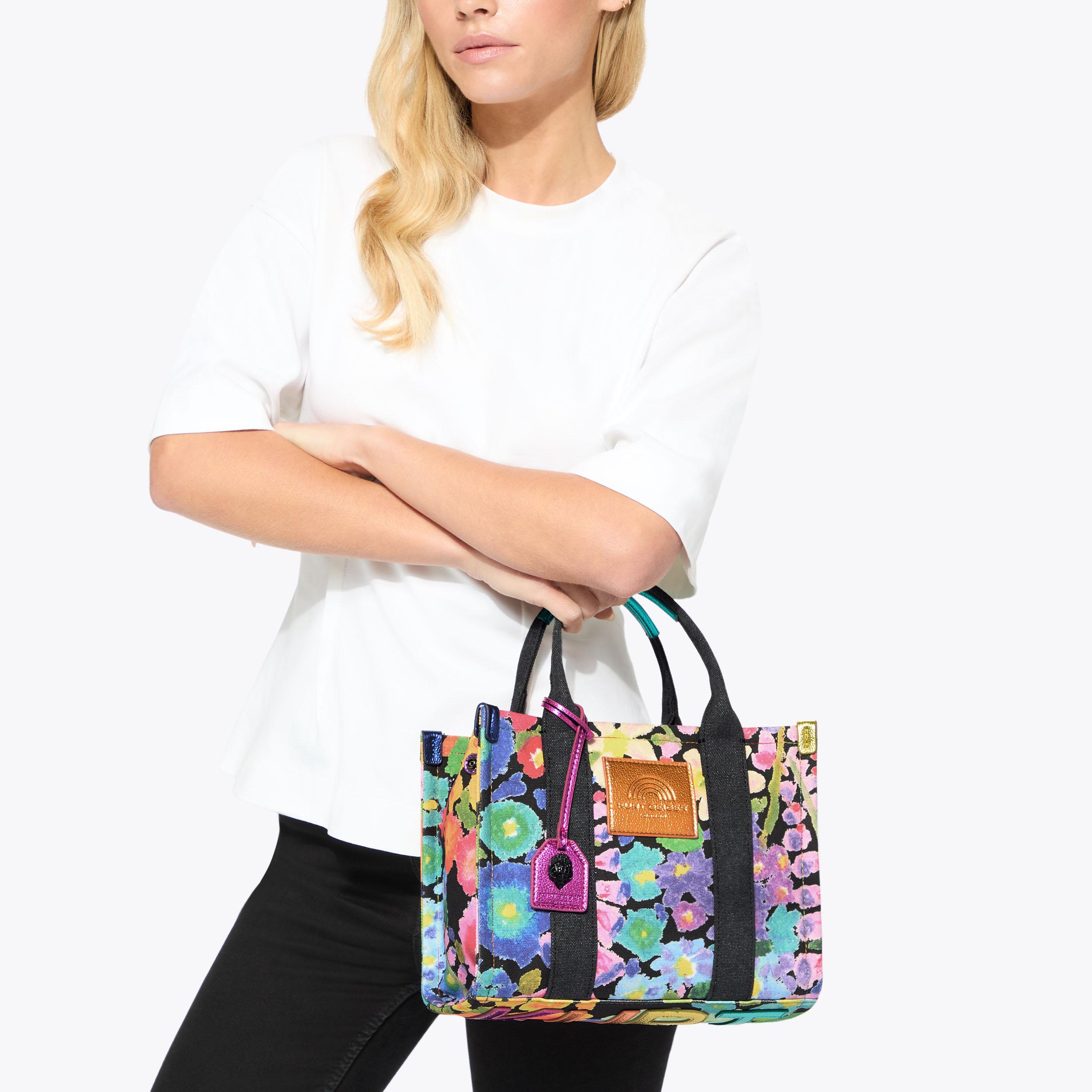 トートバッグ SOUTHBANK TOTE BAG SMALL SOUTHBANK TOTE Dark Floral Tote Bag by KURT GEIGER LONDON