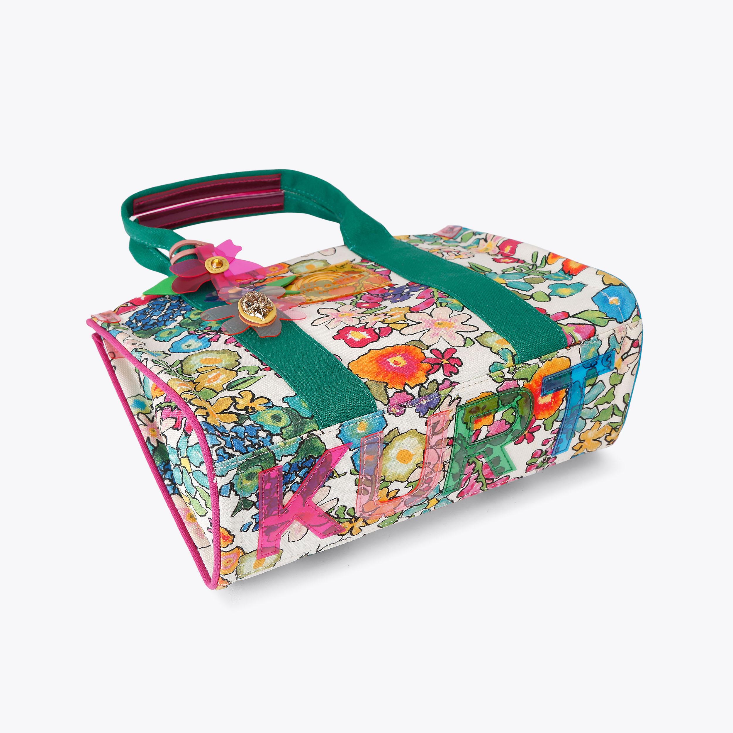 Curensology 2025SS バックシャーリングT ボートネック 美品 SMALL SOUTHBANK TOTE Green Floral Top Handle Tote Bag by Kurt