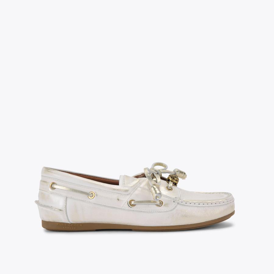 Chelsea Tie Moccasin