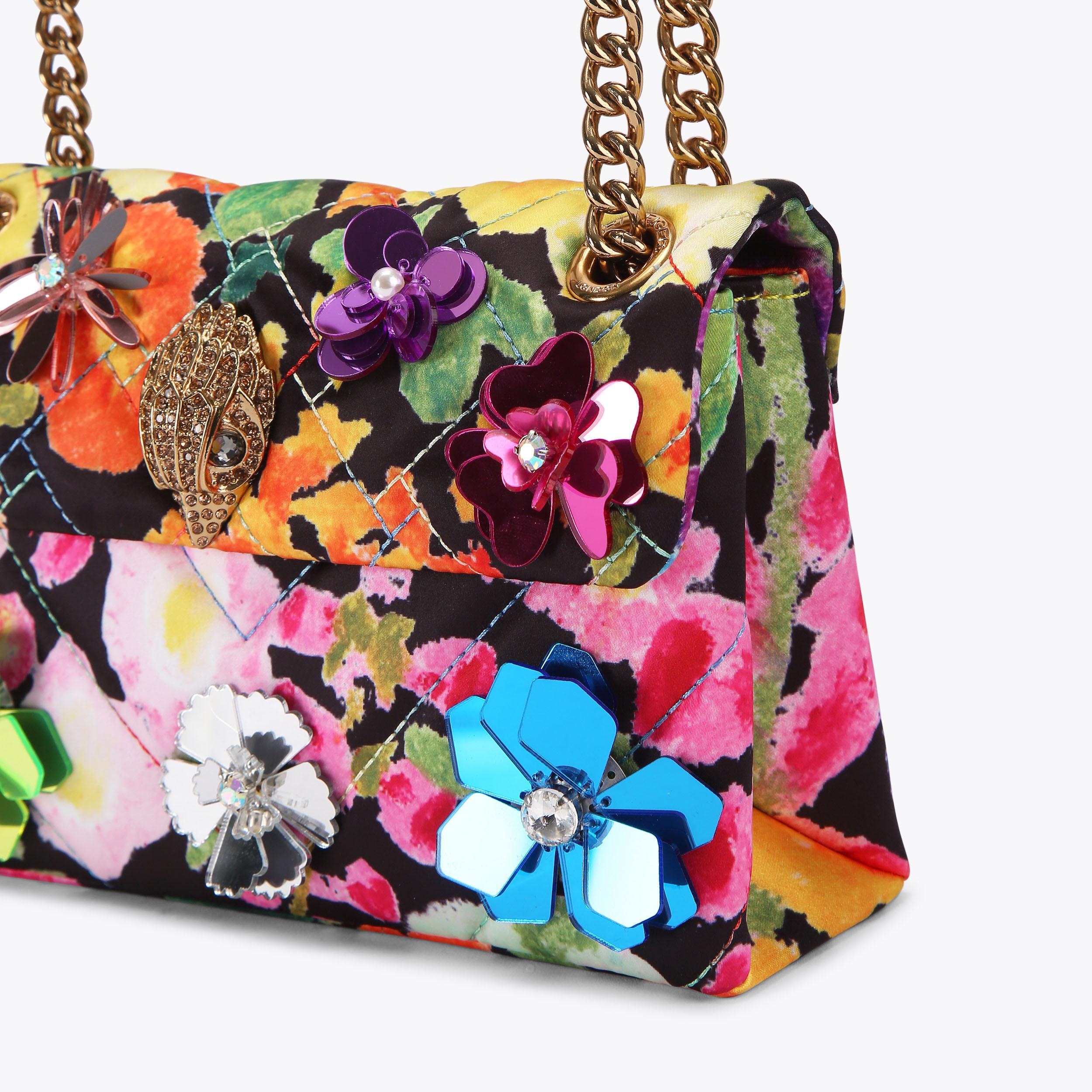   ミニフラワーケンジントンバッグ MINI KENSINGTON FLOWERS 3D Floral Mini Bag by KURT GEIGER LONDON