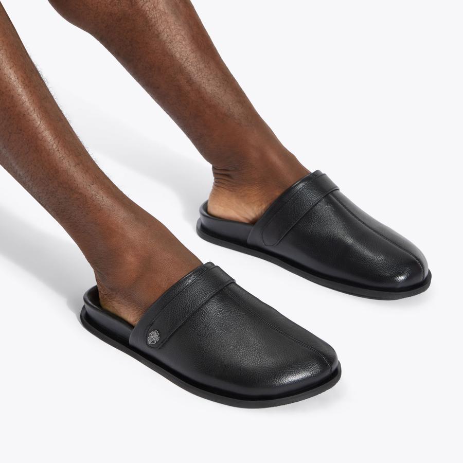 サンダル・ミュール SUMMER MULE BLACK HATTON MULE SUMMER Black Pebble Grain Slip On Shoe by KURT