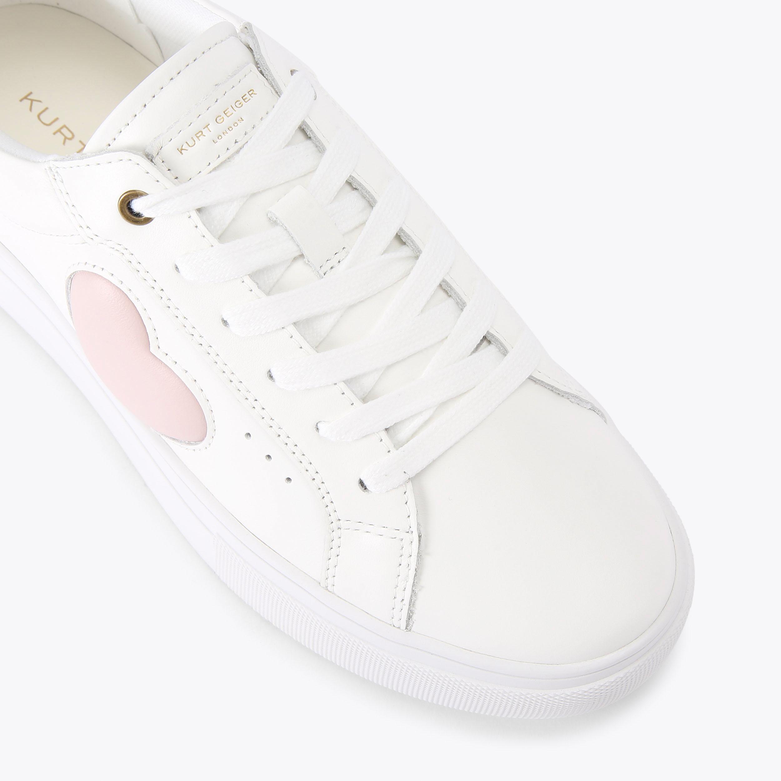 ★HPLLY LOVES LOVE★ ZIGZAG JORI Kurt Geiger London Lane Love Leather Rhinestone Heart Detail
