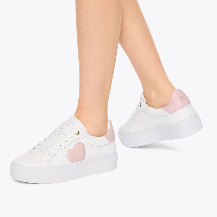 ★HPLLY LOVES LOVE★ ZIGZAG JORI Kurt Geiger London Lane Love Leather Rhinestone Heart Detail