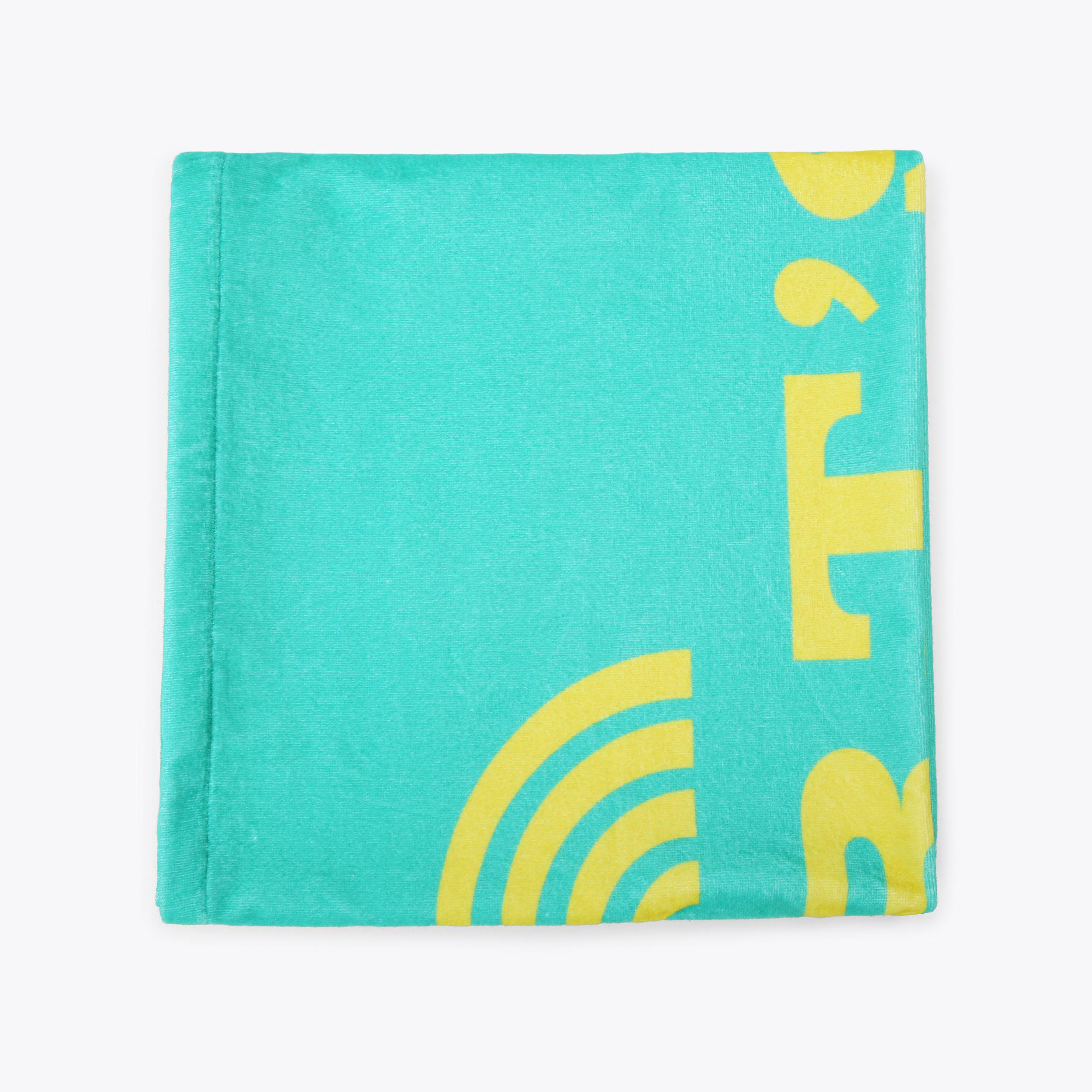 Kurts Motel Green Cotton Tassel Beach Towel | Kurt Geiger