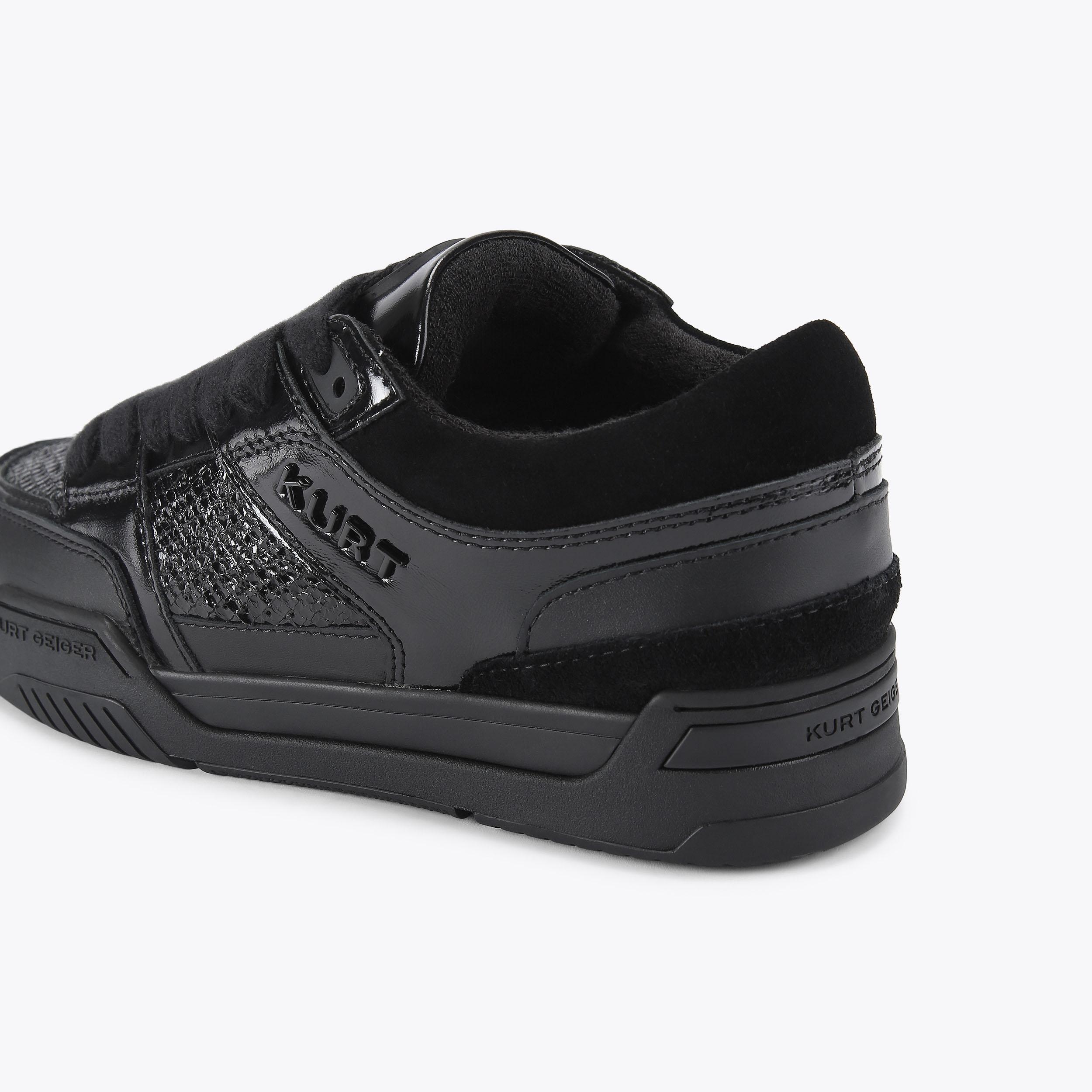 キ*キ様 イエナ　　ギャザーBZ KINGSLAND SNEAKER Black Leather Lace Up Sneaker by Kurt Geiger London