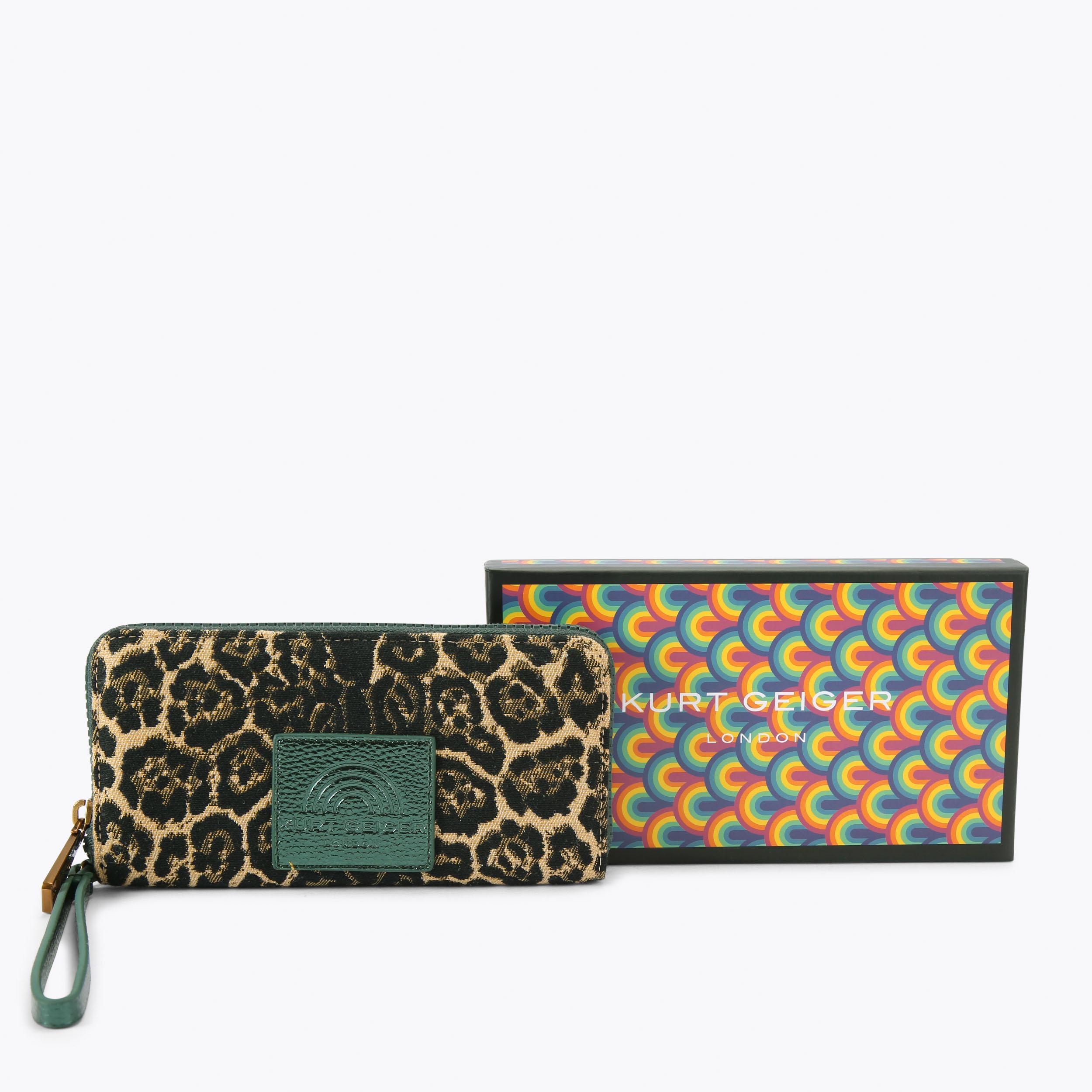 southbank-zip-around-w-brown-