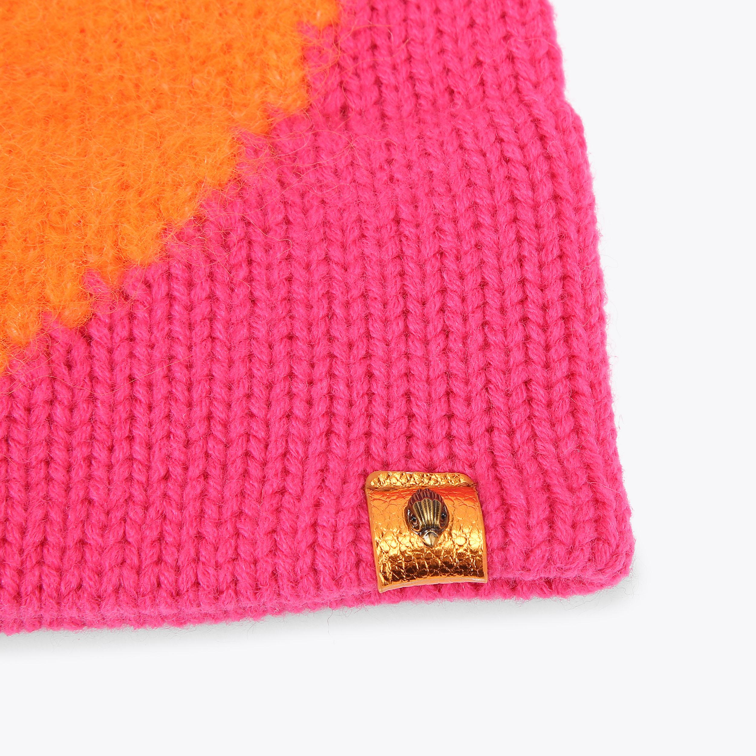 INTASIA HEART BEANIE White Pink Heart Beanie by KURT GEIGER LONDON