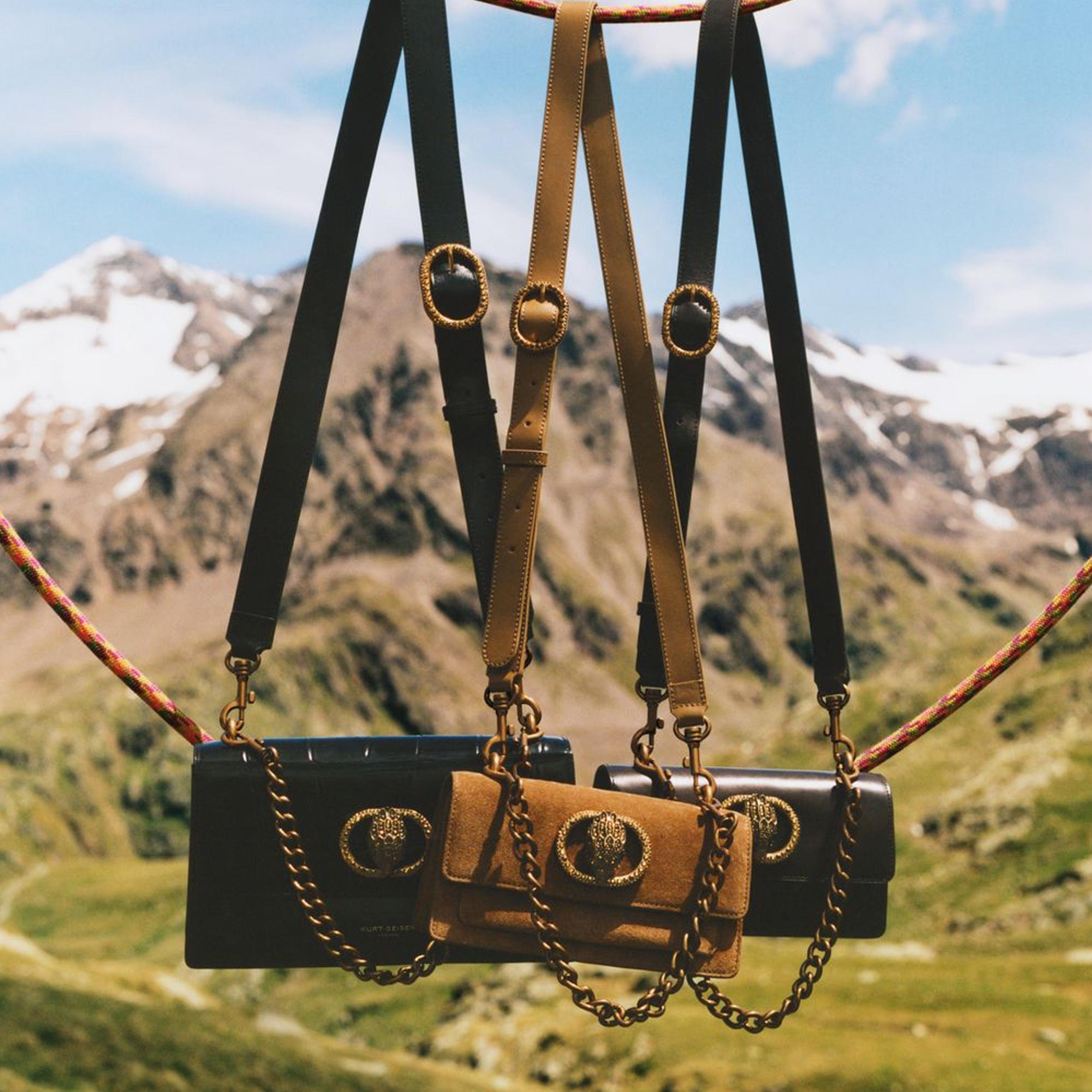 CHELSEA SM EASTW BAG Dark Brown Leather Cross Body Bag by KURT