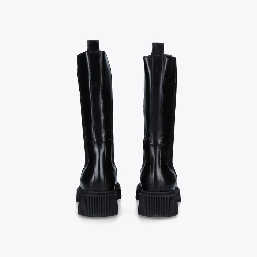 Stint Heel in Black