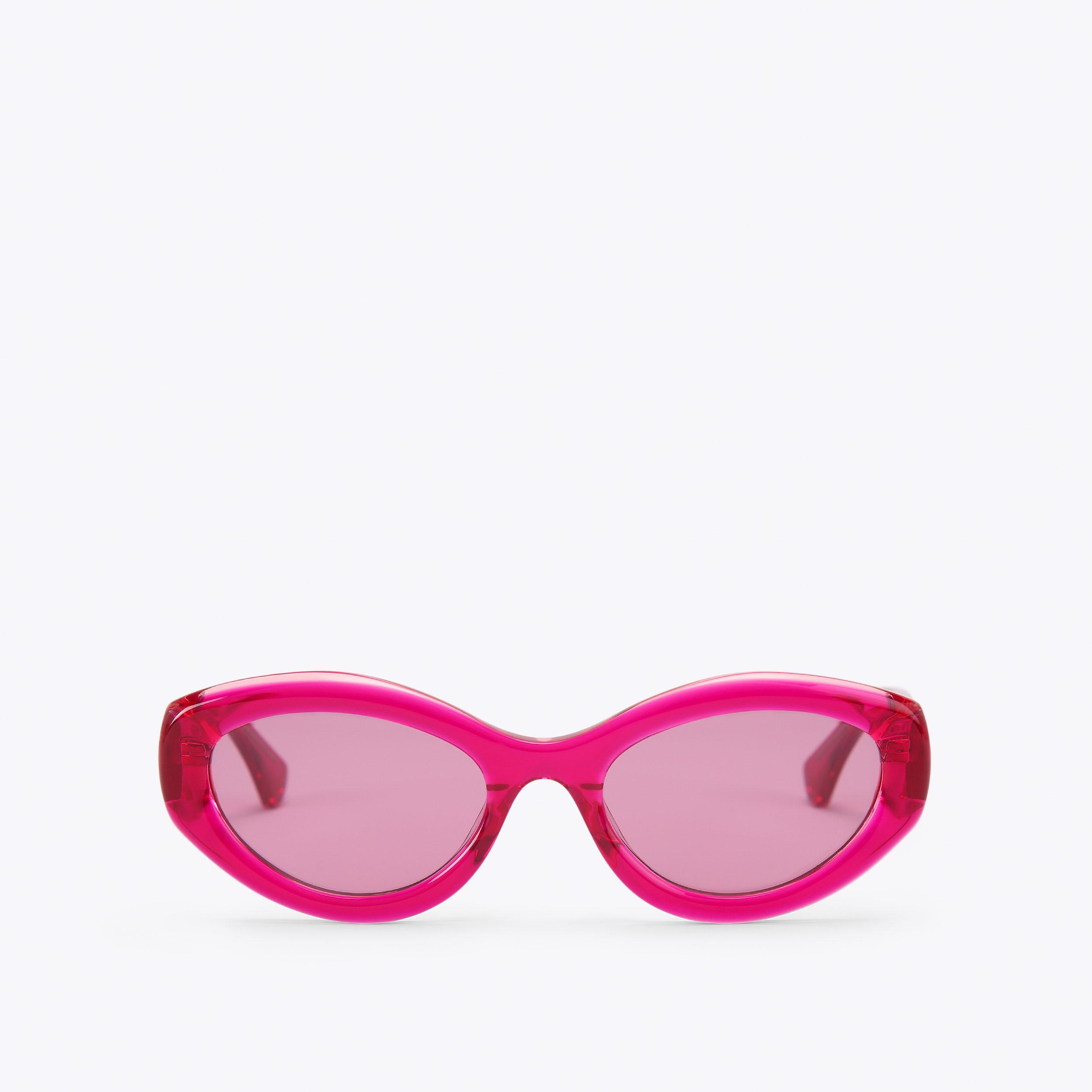 小物 mame kurogouchi Cat Eye Sunglasses 22SS KENSINGTON SM CAT-EYE Fuchsia Acetate Cat Eye Sunglasses by Kurt