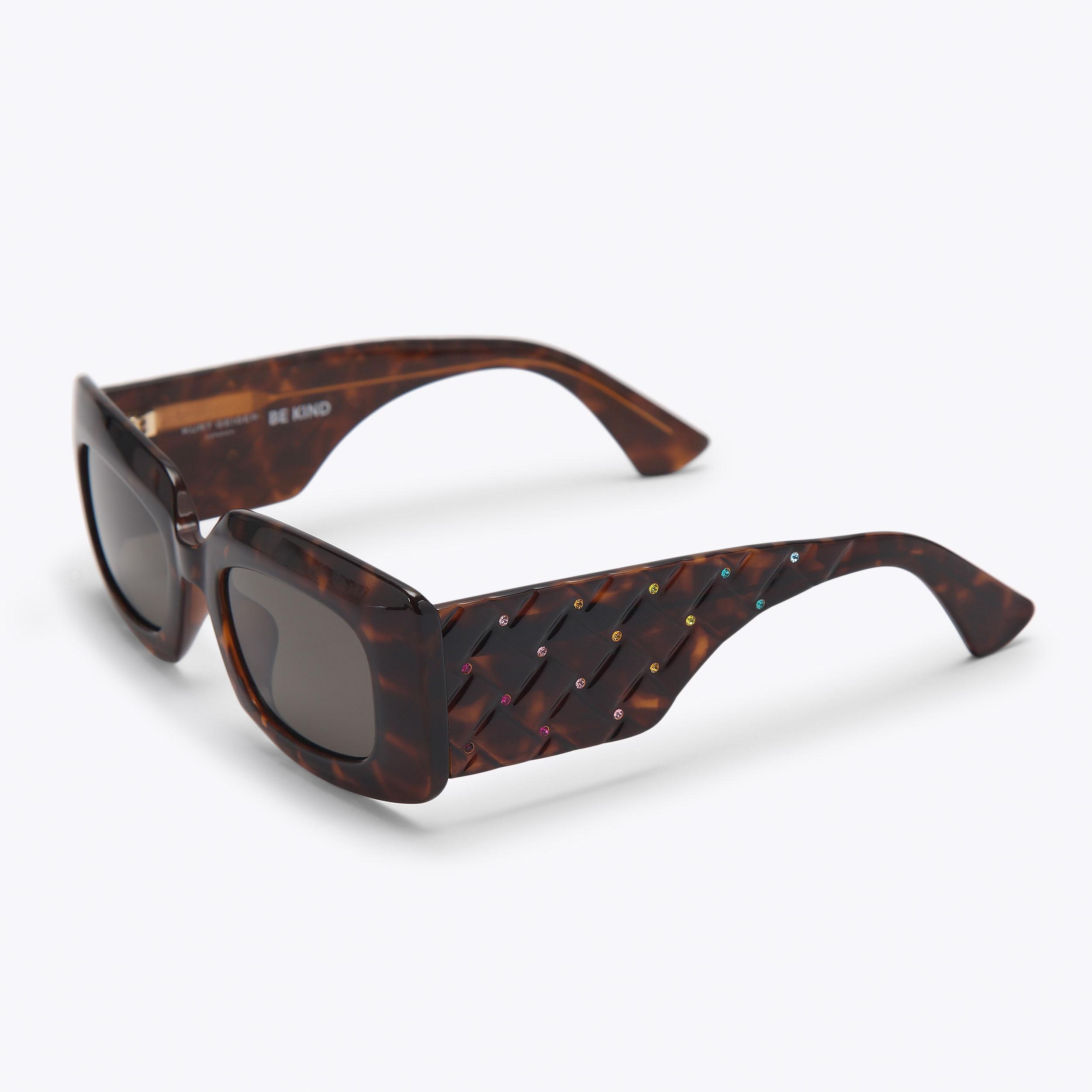 Tan Rectangle sunglasses    BRAISON Tan Frame Cateye Brown Lens Sunglasses – Steve Madden main image 2