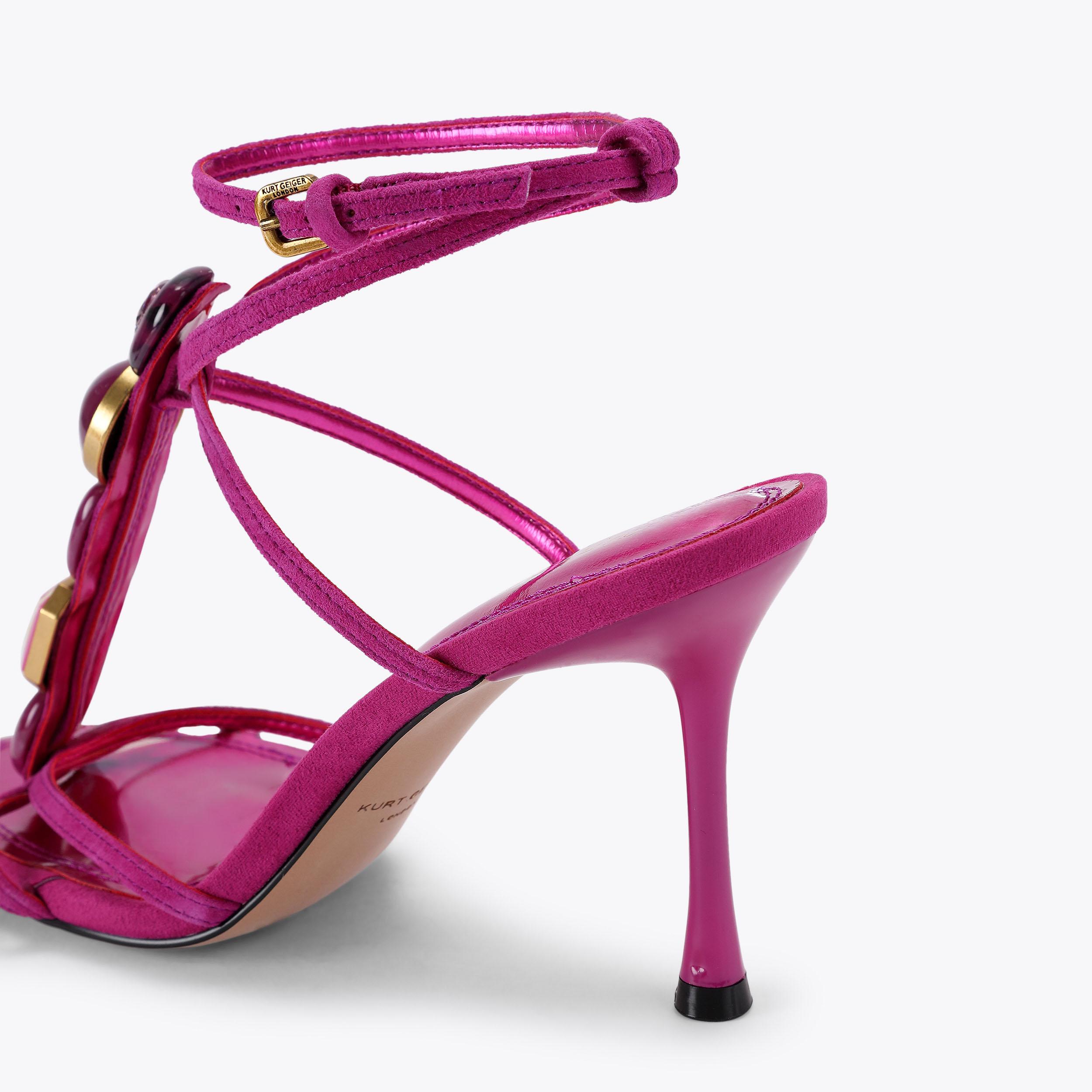 Gakh Holiday限定Cropped PinkPearl pierce OPHELIA SANDAL Fuchsia Suede Heel by Kurt Geiger London