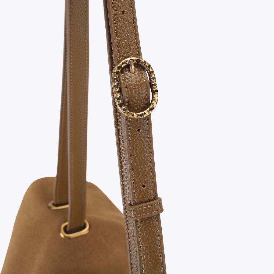 戈 CHELSEA LG SLOUCH FLAP Tan Suede Shoulder Bag by Kurt Geiger London