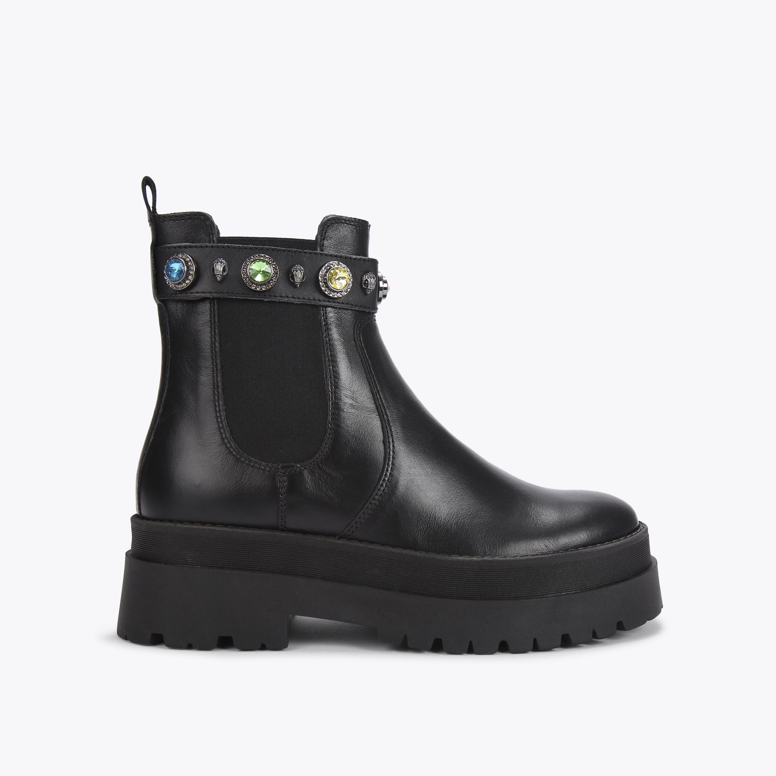 ムーンストー♡ブラックルチル共生No.2543 SAWYER CHELSEA Black Leather Rainbow Crystal Chunky Boots by KURT