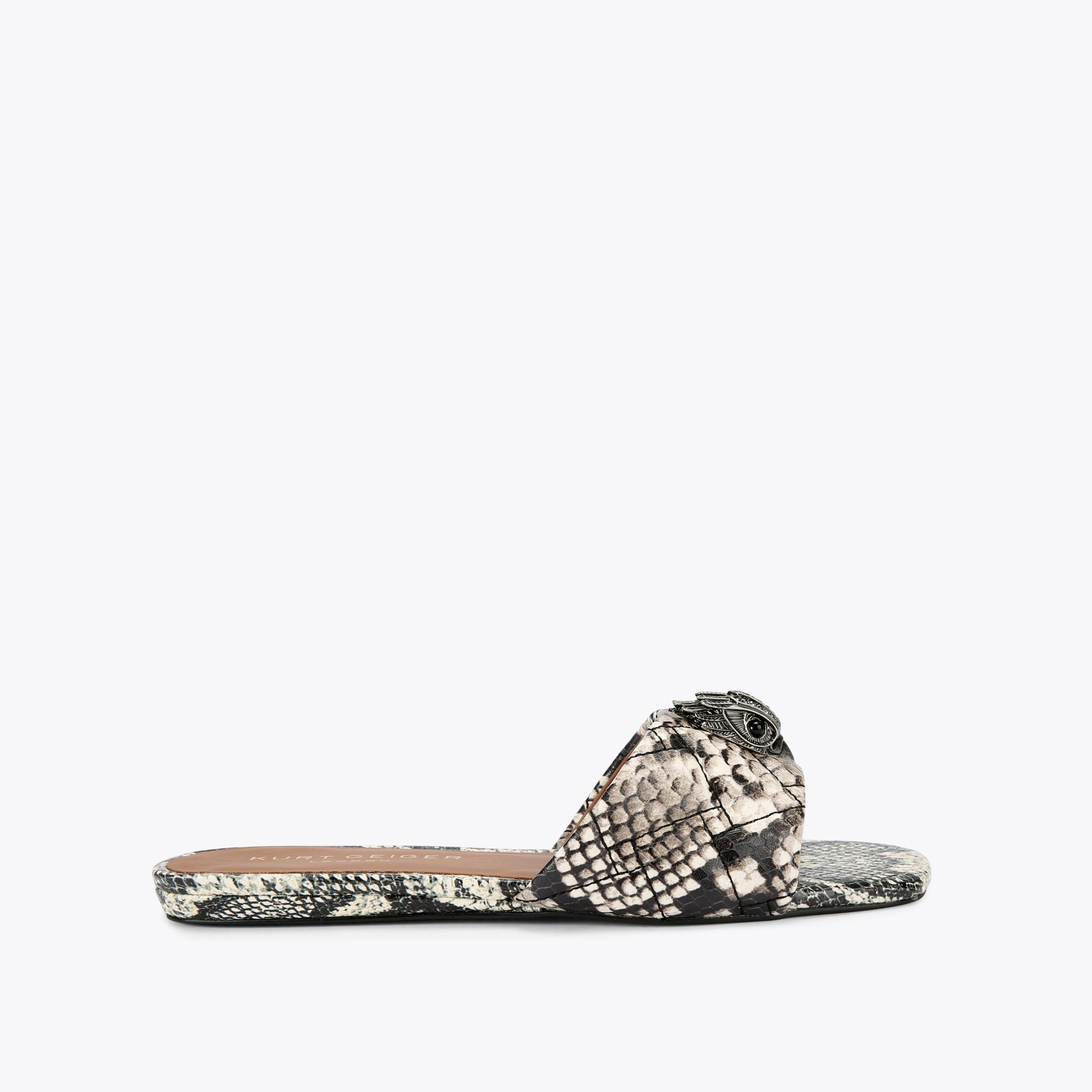小林 KENSINGTON FLAT SANDAL Metallic Rainbow Stripe Flat Sandals