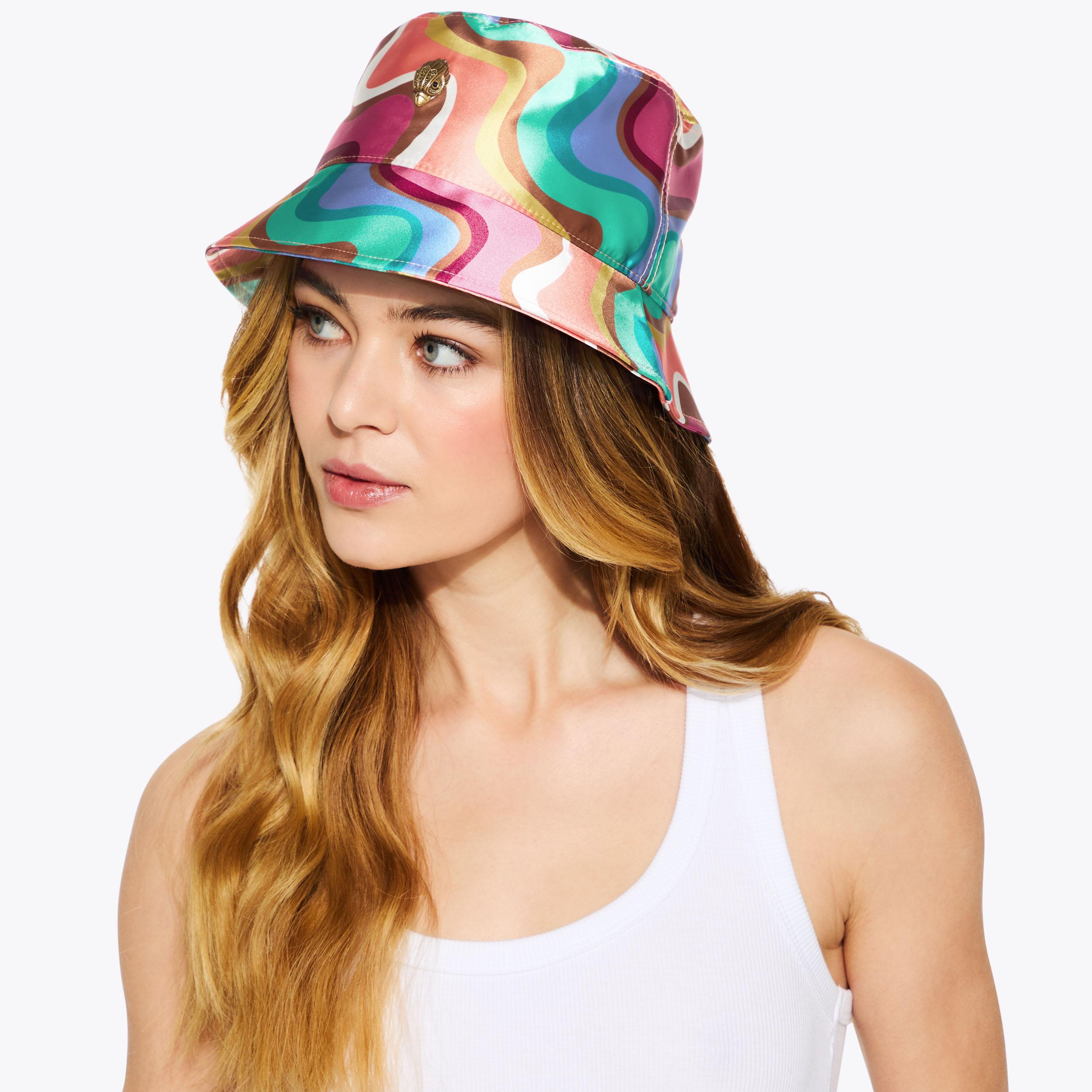 Sunsilk 帽子　brightwin サインつき　2gether KENSINGTON BUCKET HAT Rainbow Swirl Nylon Hat by KURT GEIGER LONDON