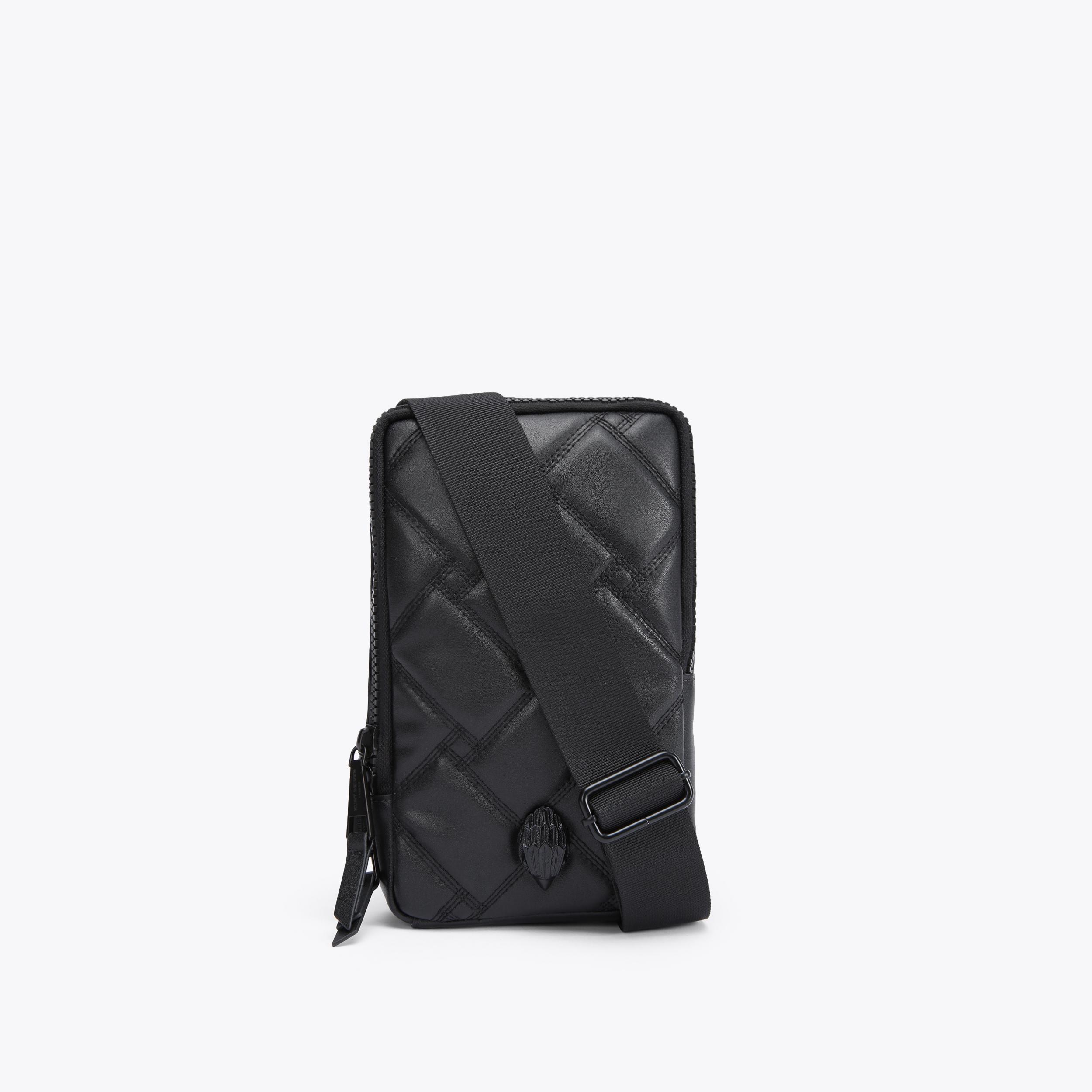 【新作】キムタク　US Customized Quilted バッグ BLACK KENSINGTON M BODY Black Quilted Leather Cross Body Purse by KURT