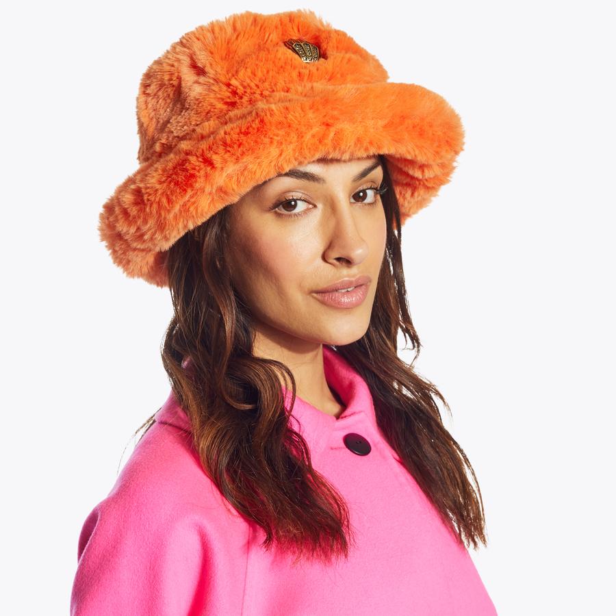 POPPY BUCKET HAT Orange Faux Fur Bucket Hat by KURT GEIGER  display picture 3
