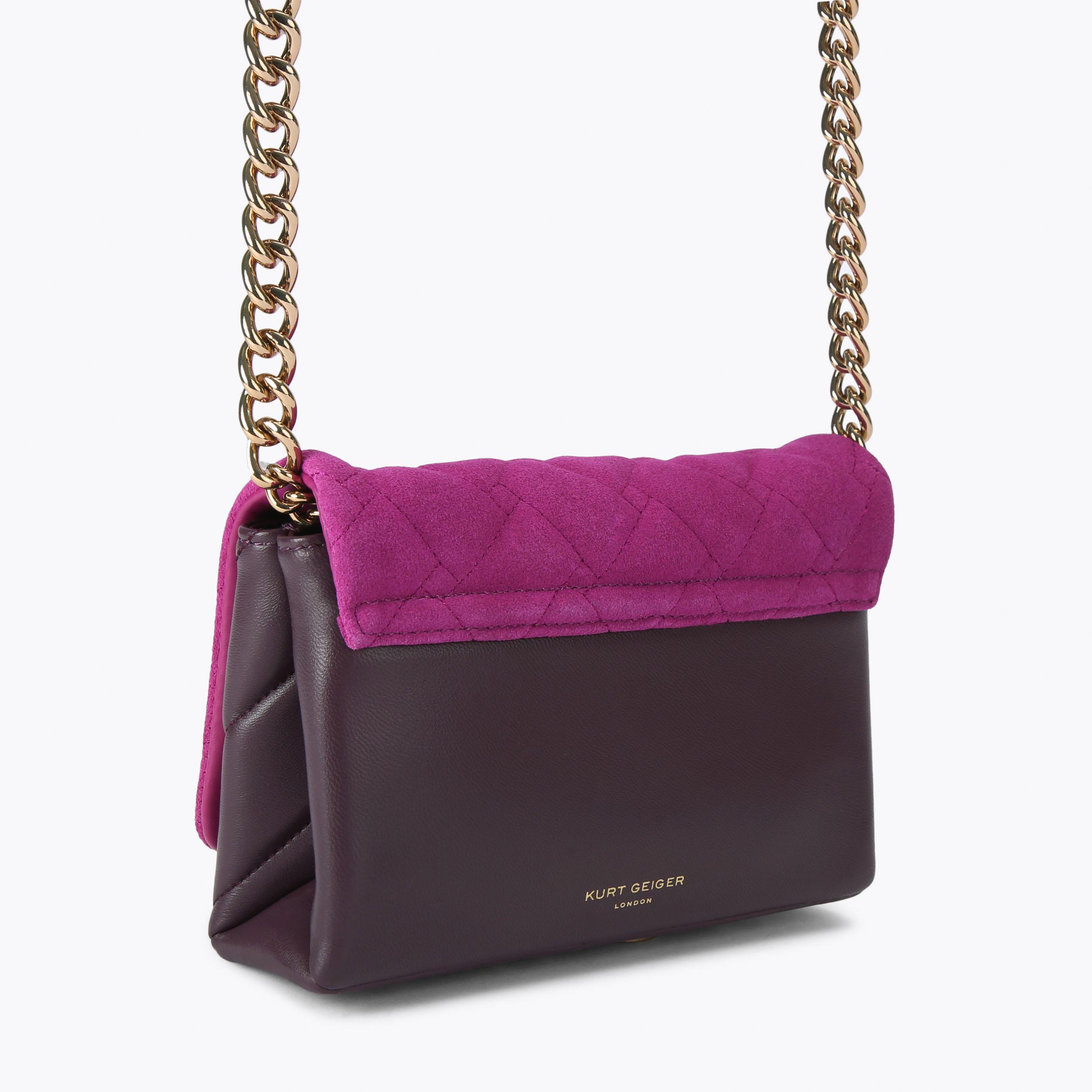 ショルダーバッグ・ポシェット LOW CLASSIC PIGMENT WASHED CROSS POCKET BAG 5BNY635 SHOREDITCH SM CROSS BODY Black Caviar Leather Mini Cross