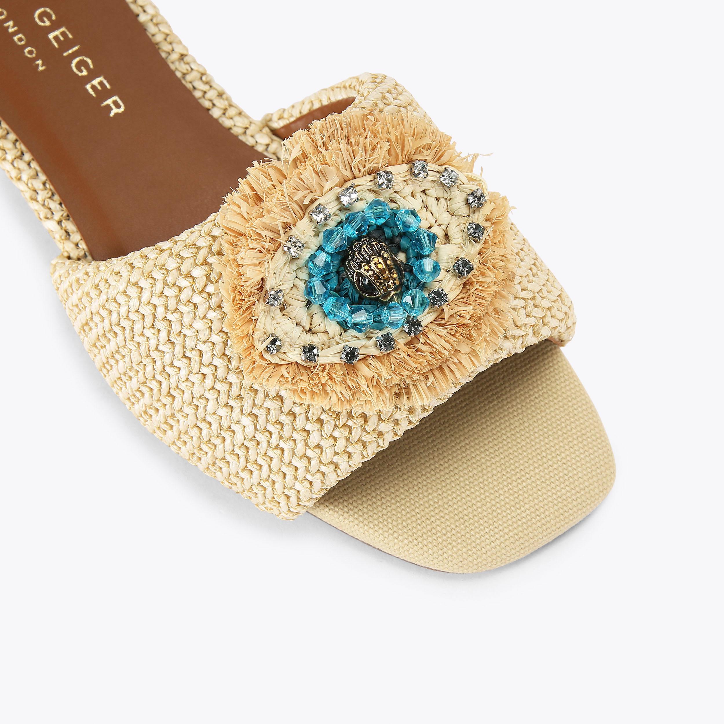 Viva Ladies Flat Sandal - Beige