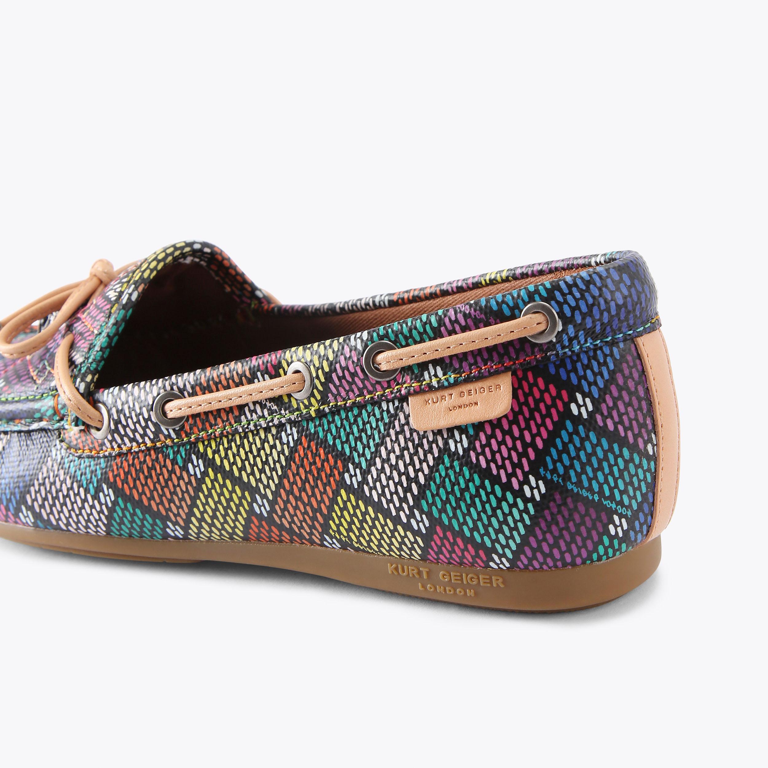 eagle-moccasin-black-