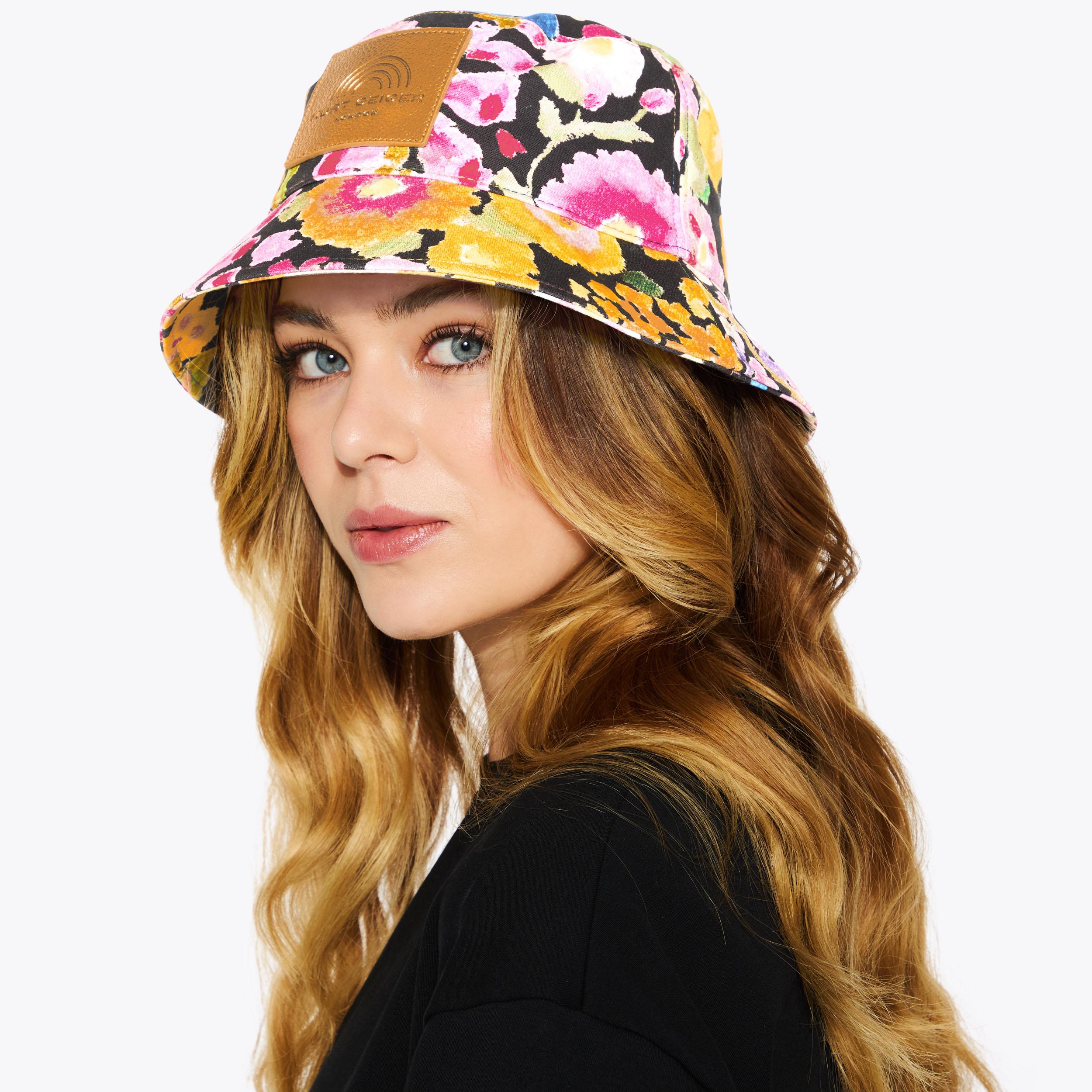 SOUTHBANK BUCKET HAT Cotton Fabric Bucket Hat by KURT GEIGER LONDON