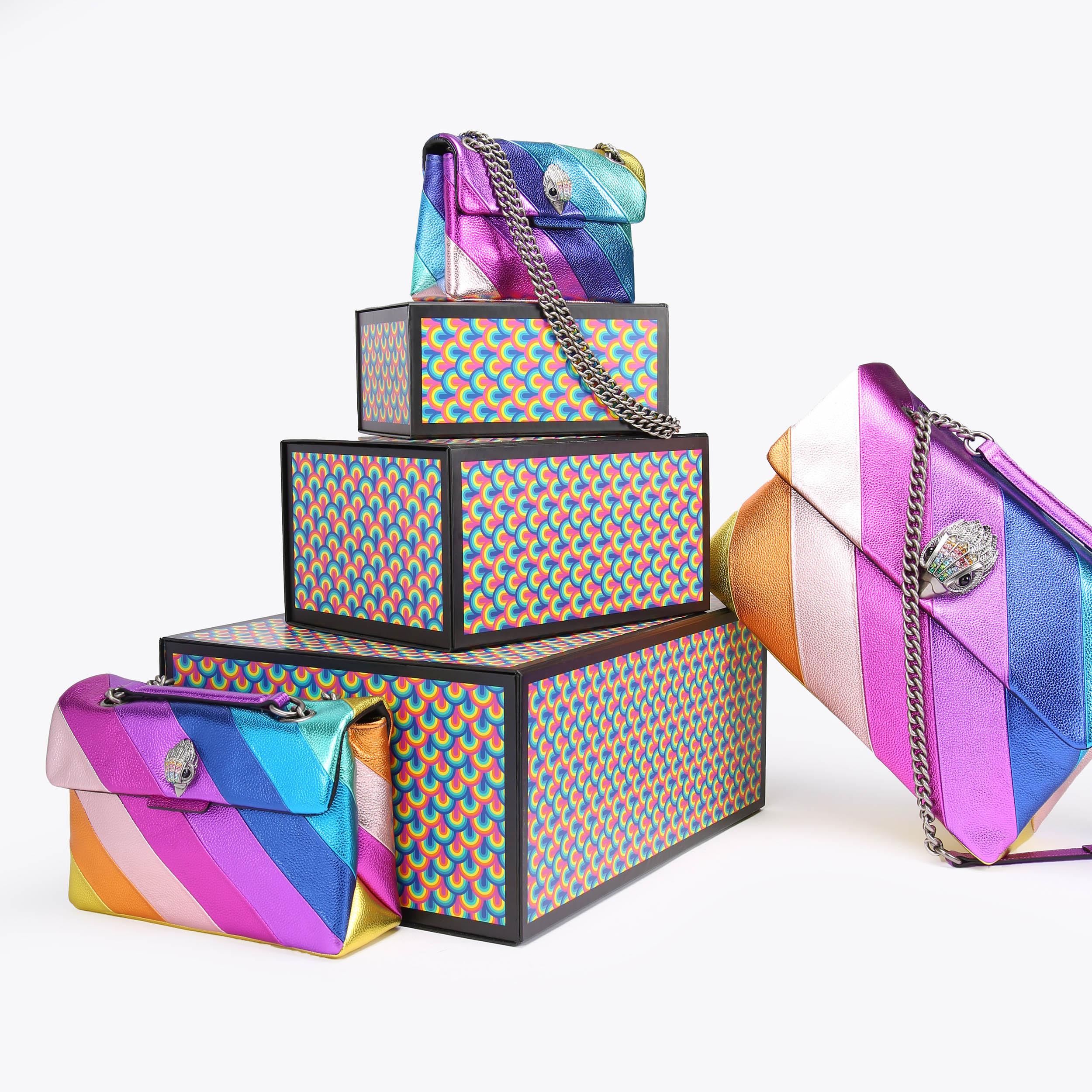 LARGE GIFT BOX Large Gift Box by GIFT BOXES