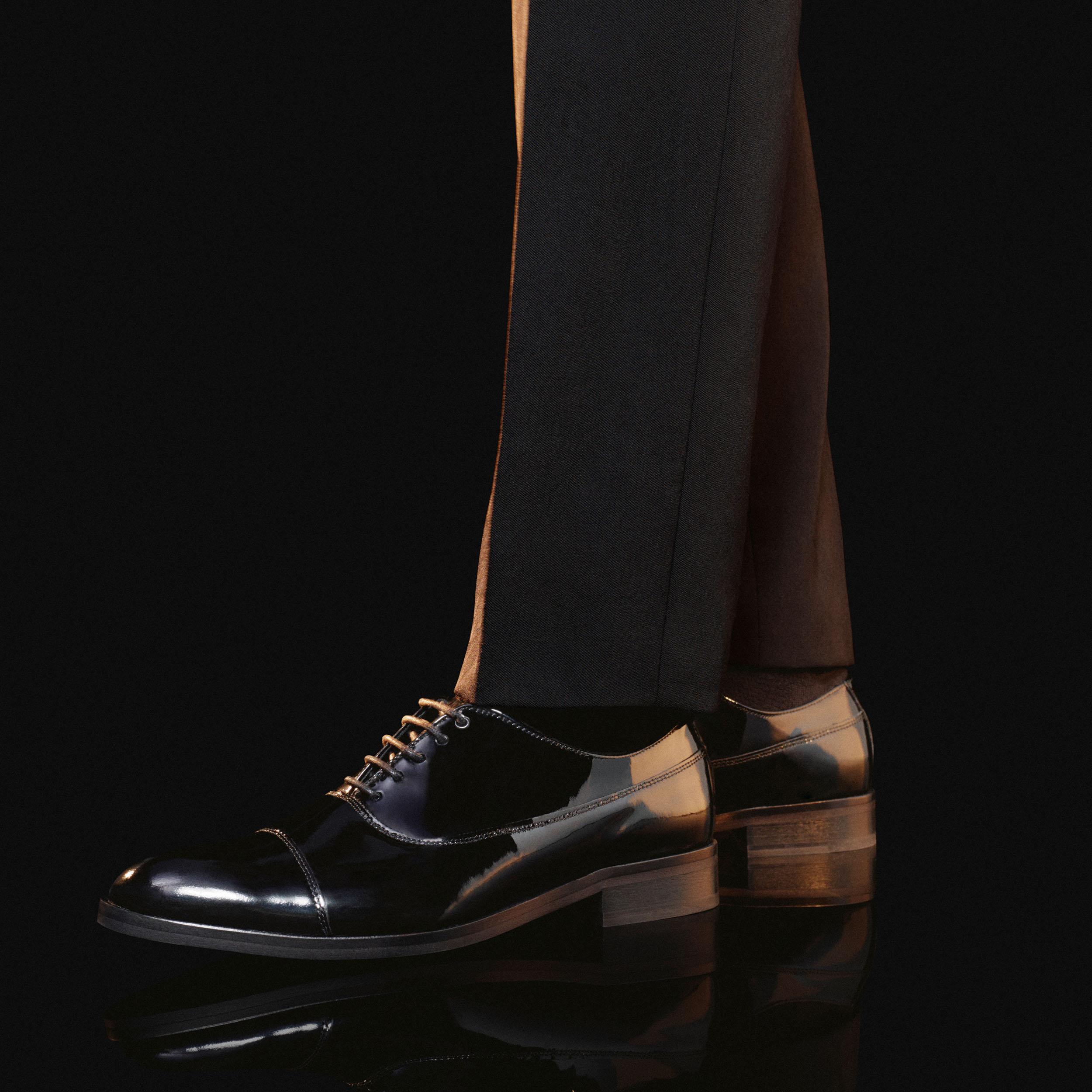 HUNTER OXFORD Black Leather Shoes by KURT GEIGER LONDON